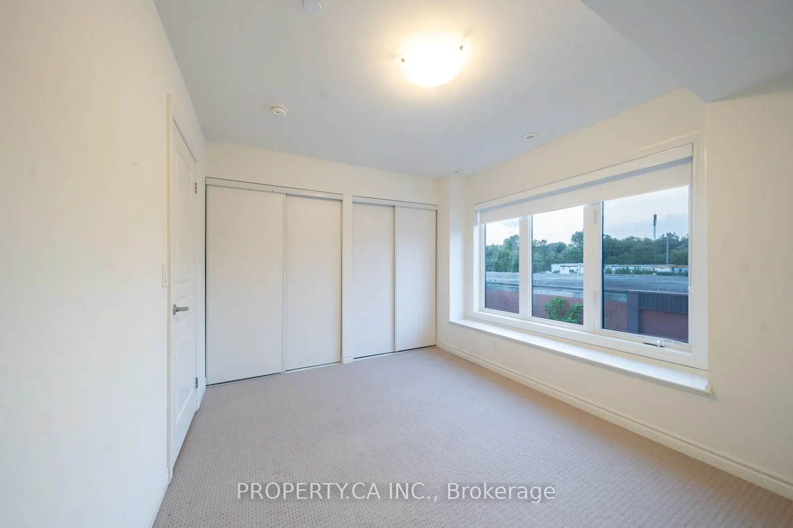 80 Eastwood Park Gardens, #9