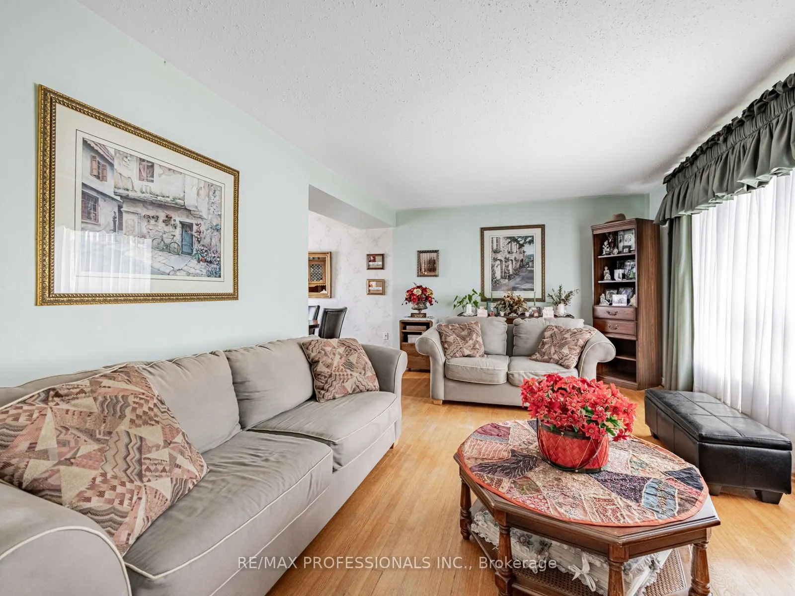 21 Waterbury Drive