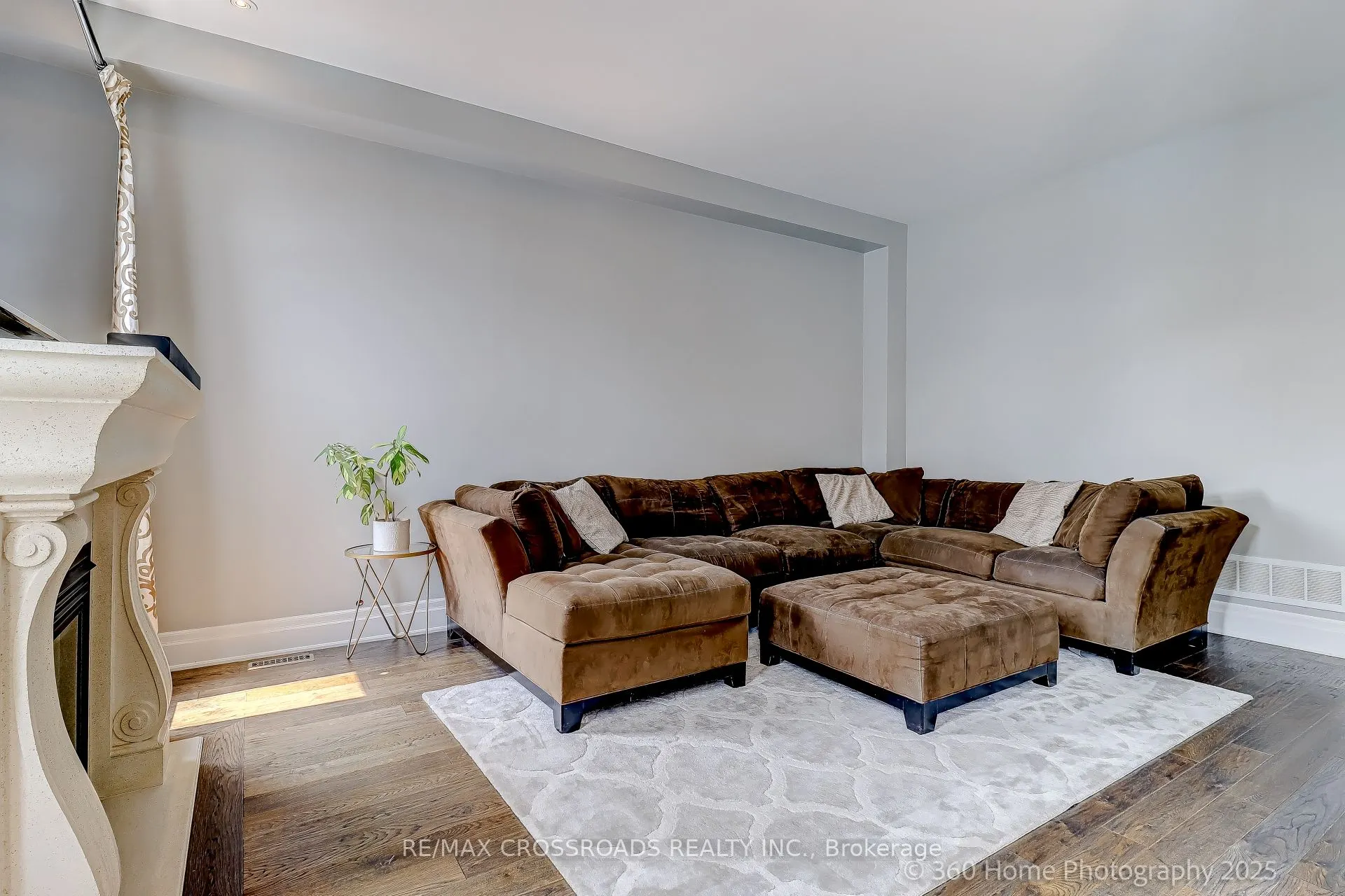 6 Prince Michael Court