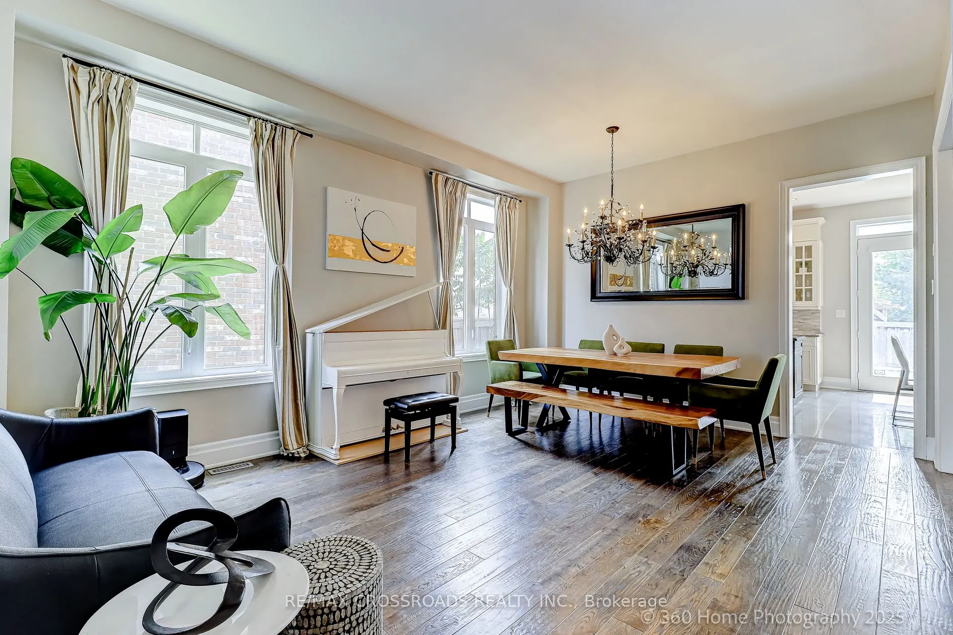 6 Prince Michael Court