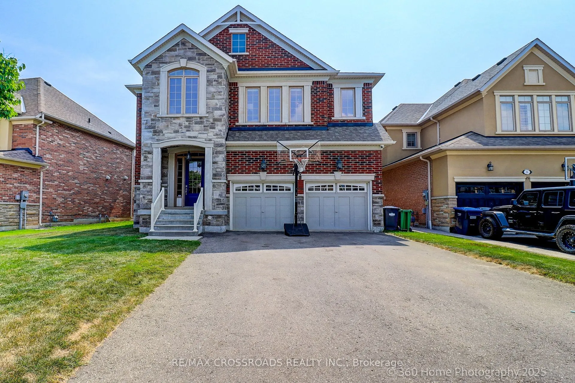 6 Prince Michael Court