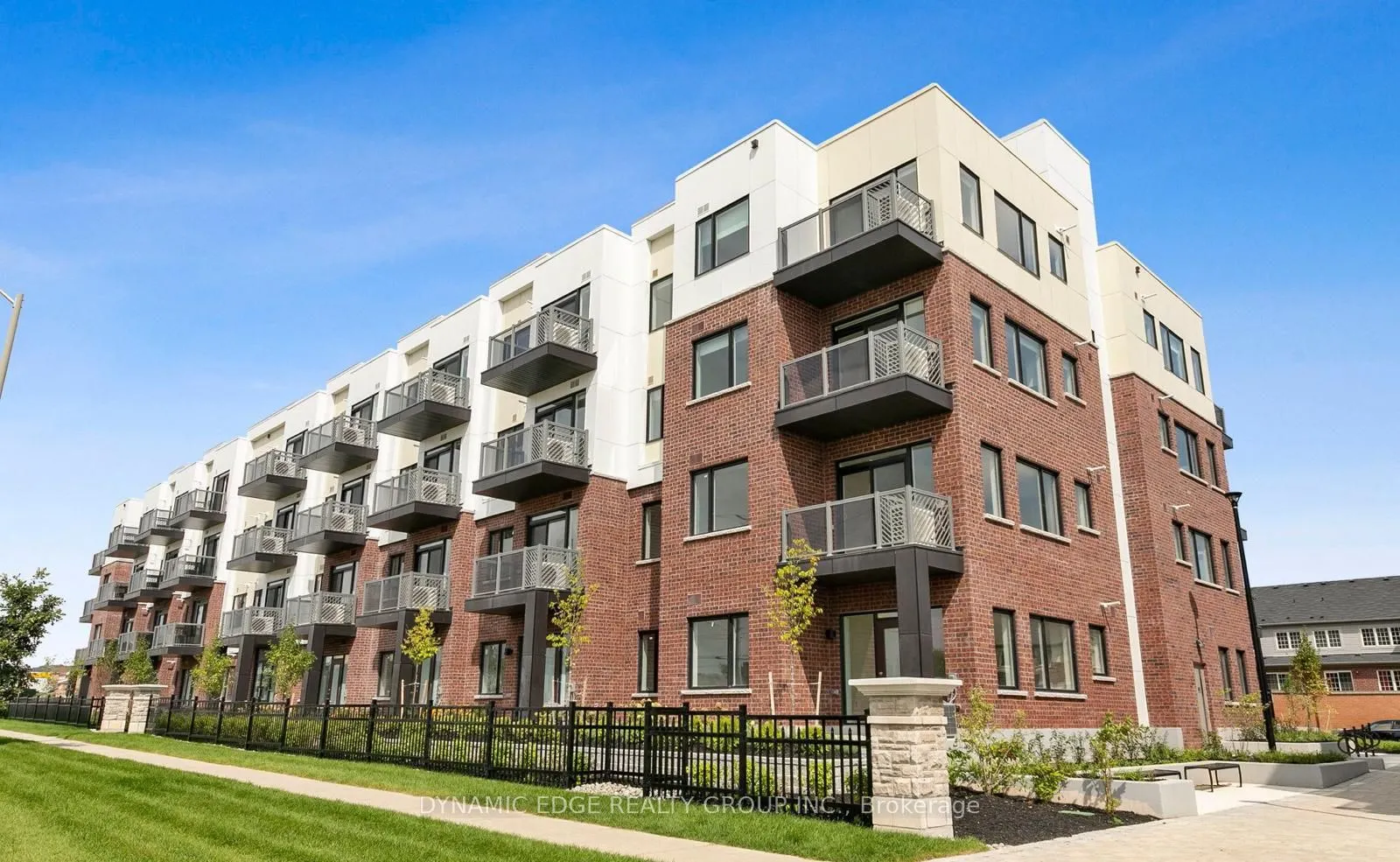 62 Sky Harbour Drive N, #407