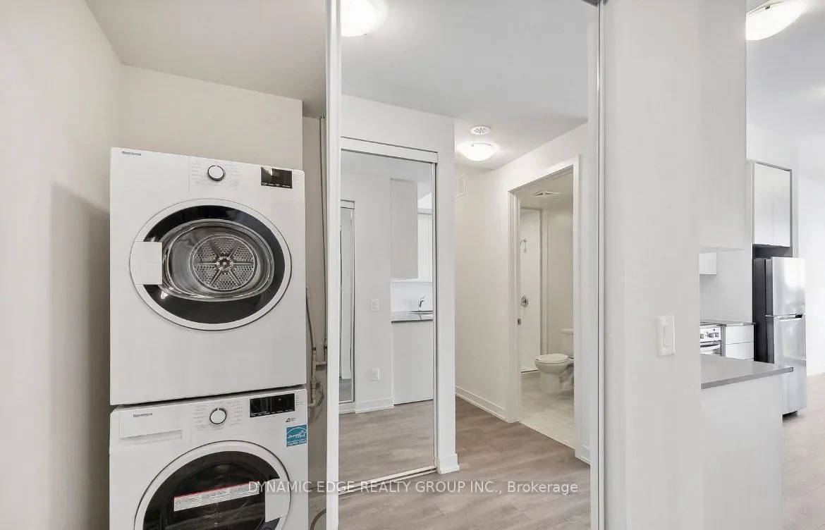 62 Sky Harbour Drive N, #407