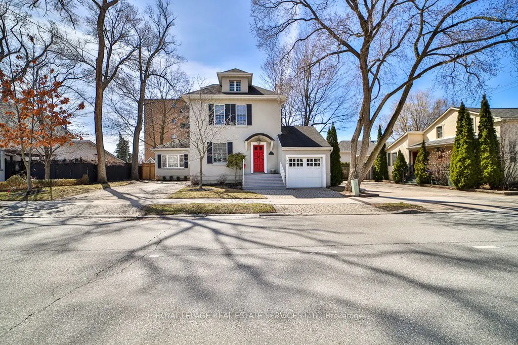128 Chisholm Street