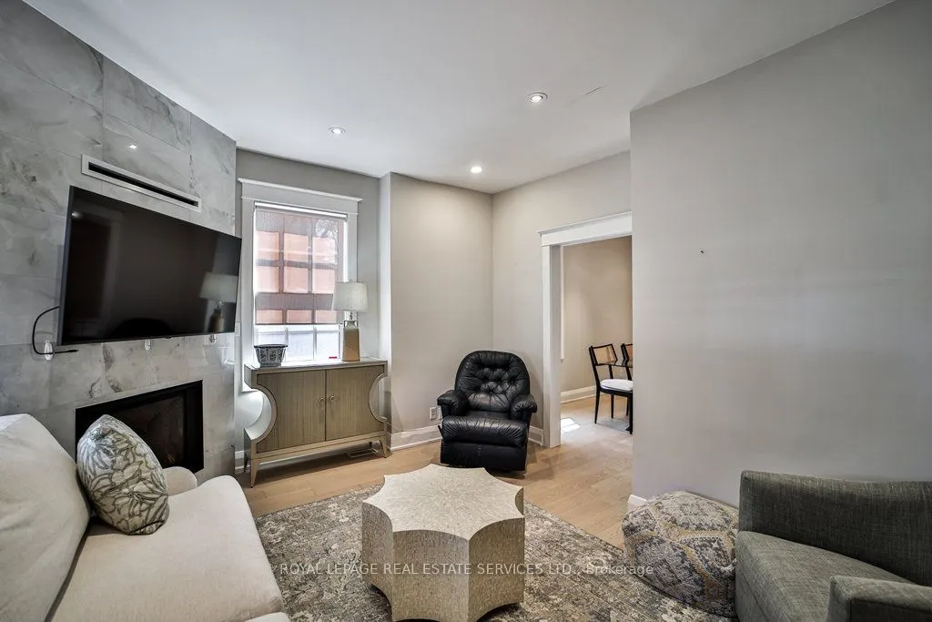 128 Chisholm Street
