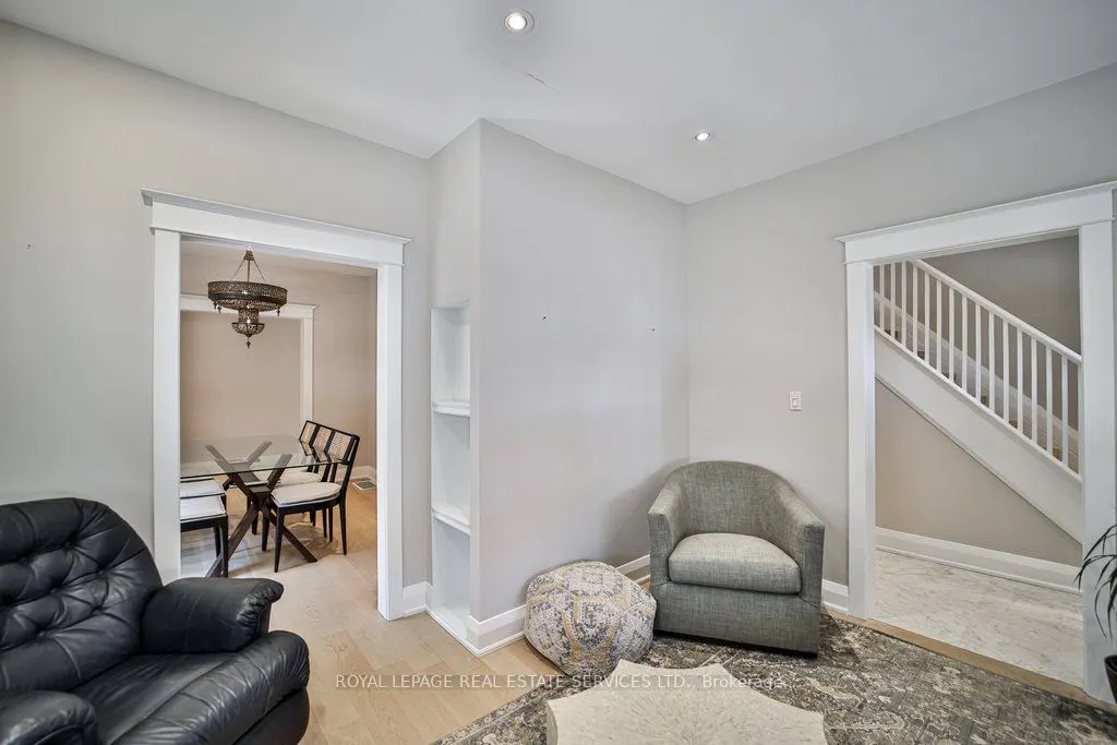 128 Chisholm Street