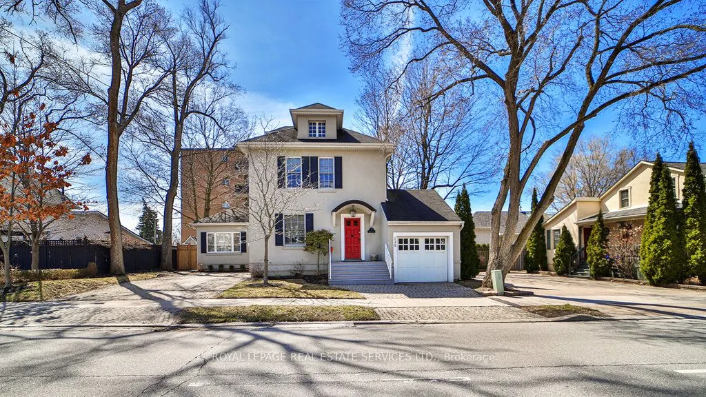128 Chisholm Street