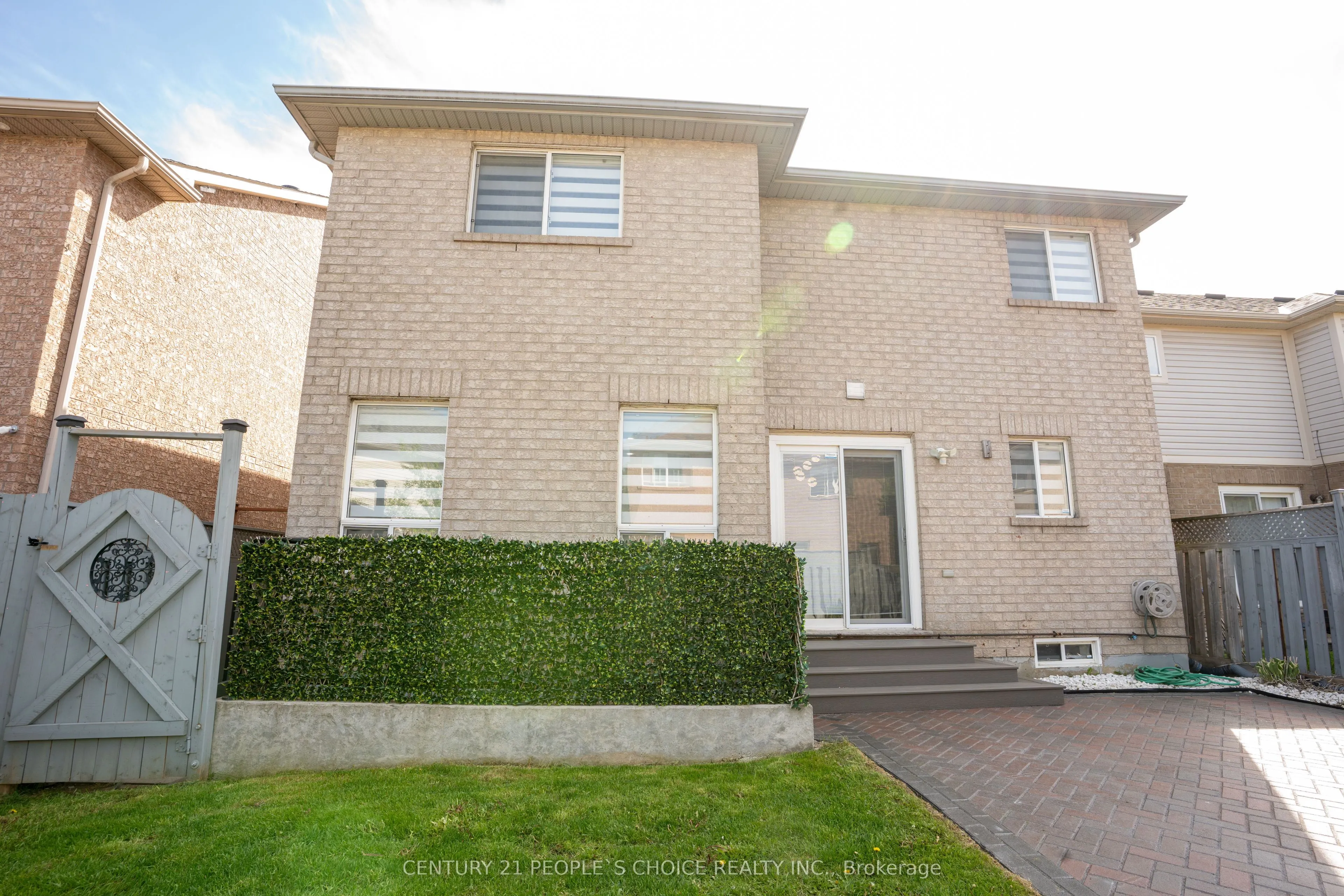 111 Brisdale Drive