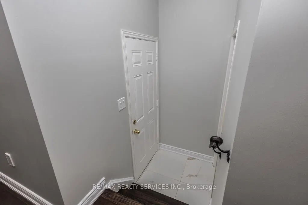 5279 Palmetto Place