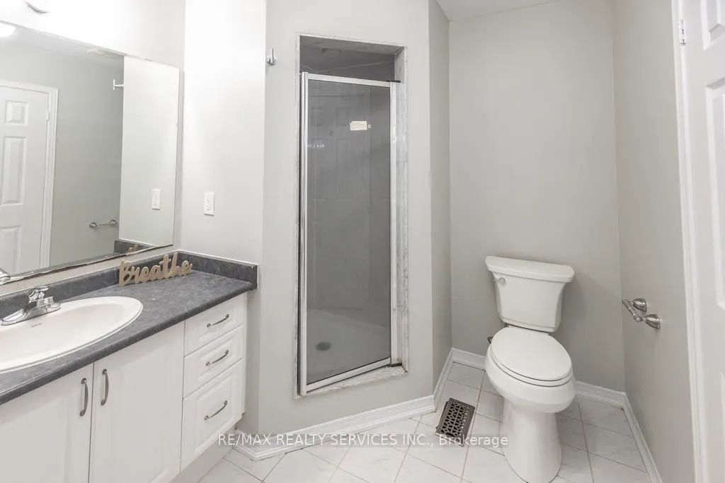 5279 Palmetto Place