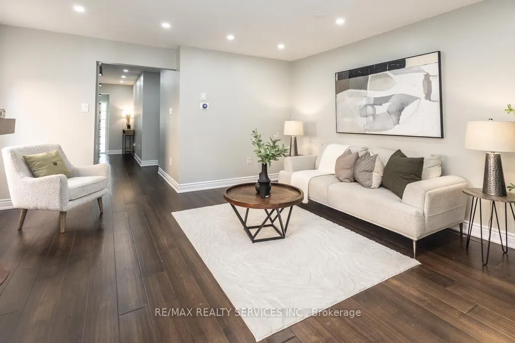 5279 Palmetto Place