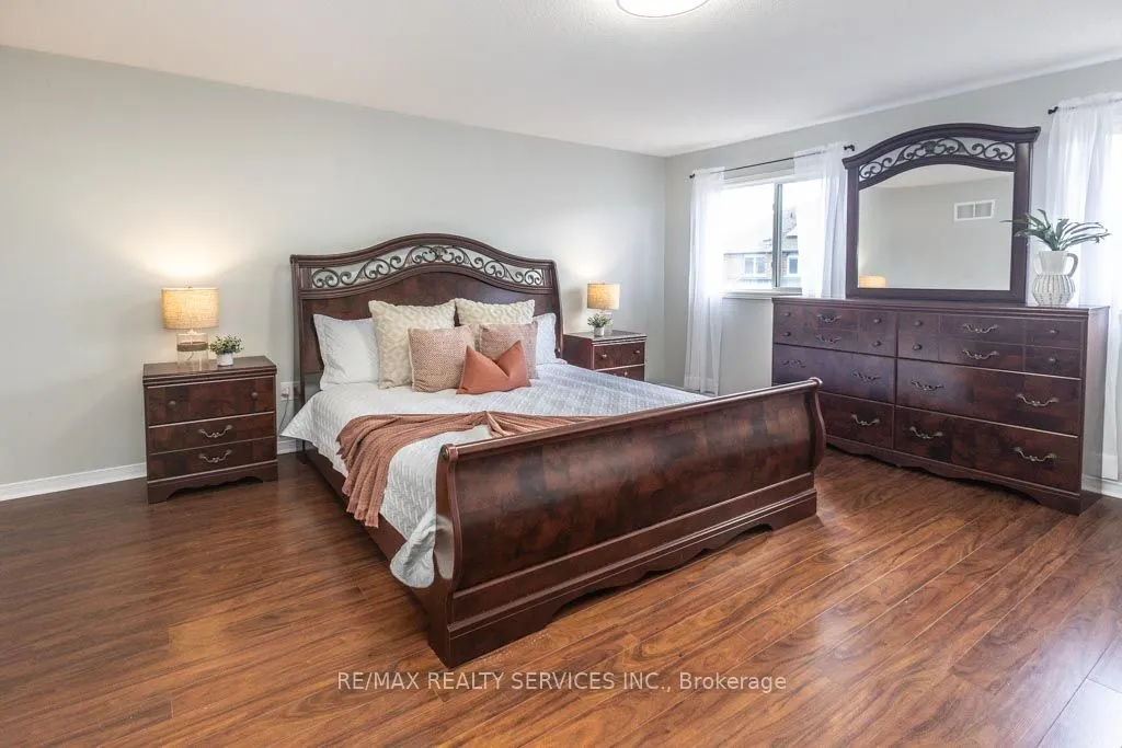 5279 Palmetto Place