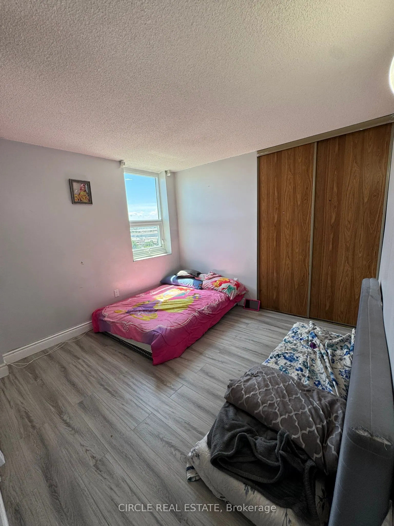 4 Lisa Street, #1204