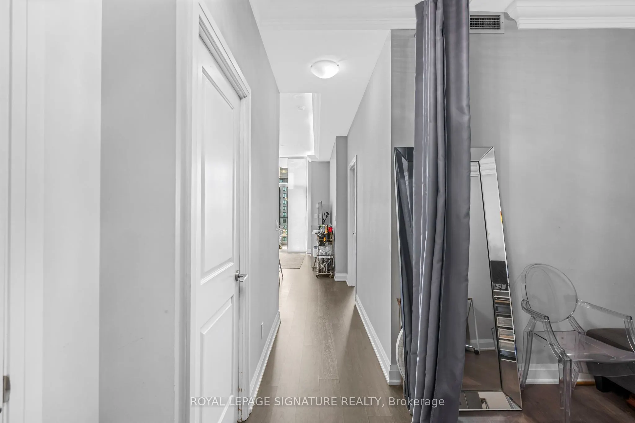 35 Fontenay Court, #1203