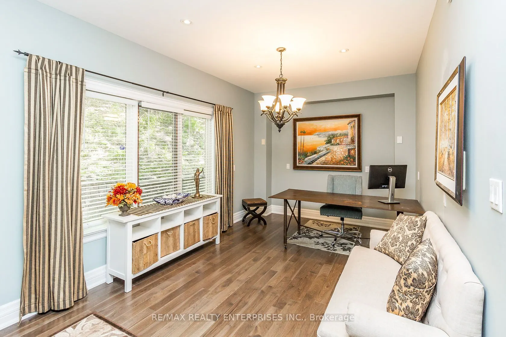 2045 Heartwood Court