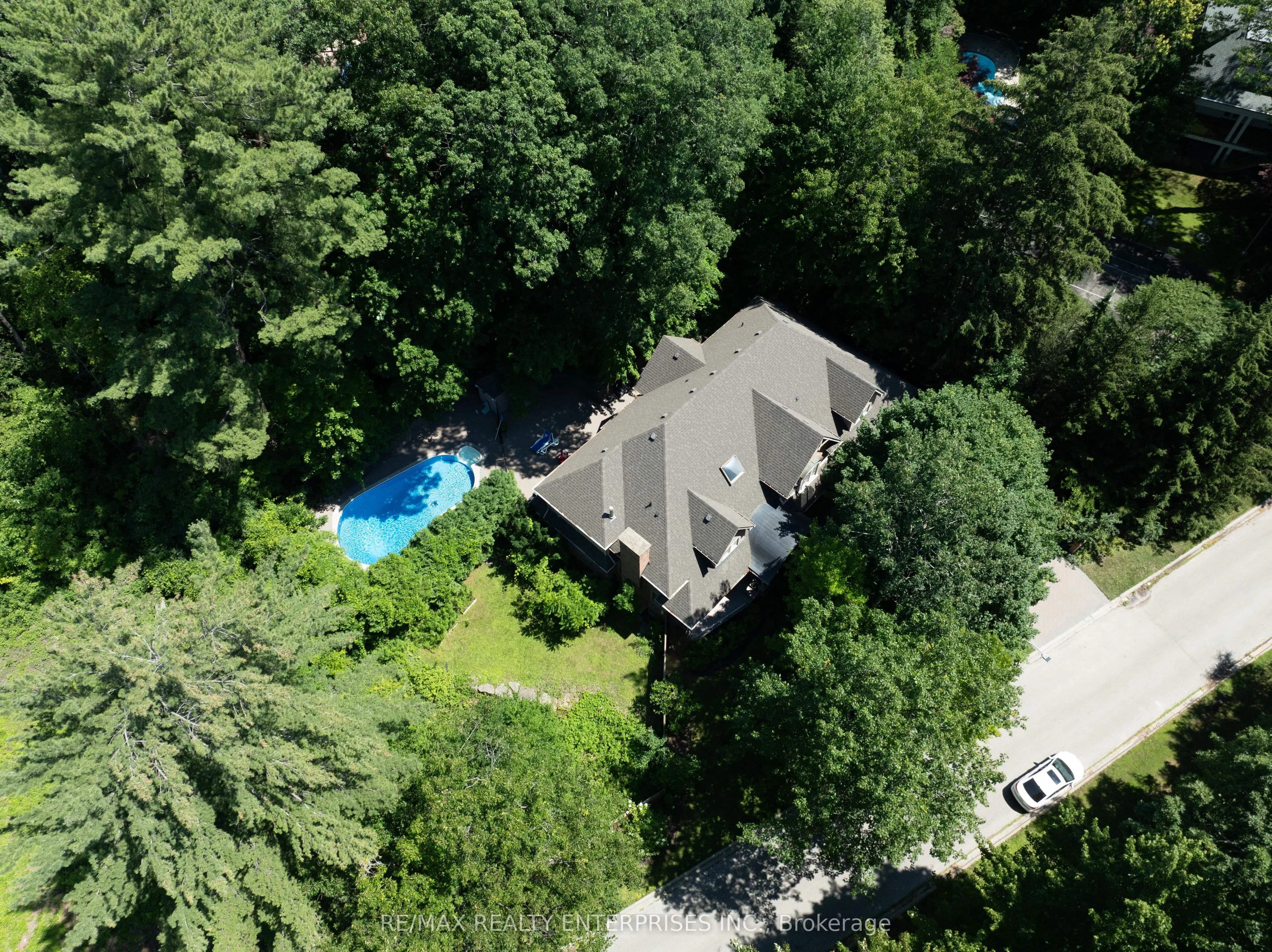 2045 Heartwood Court