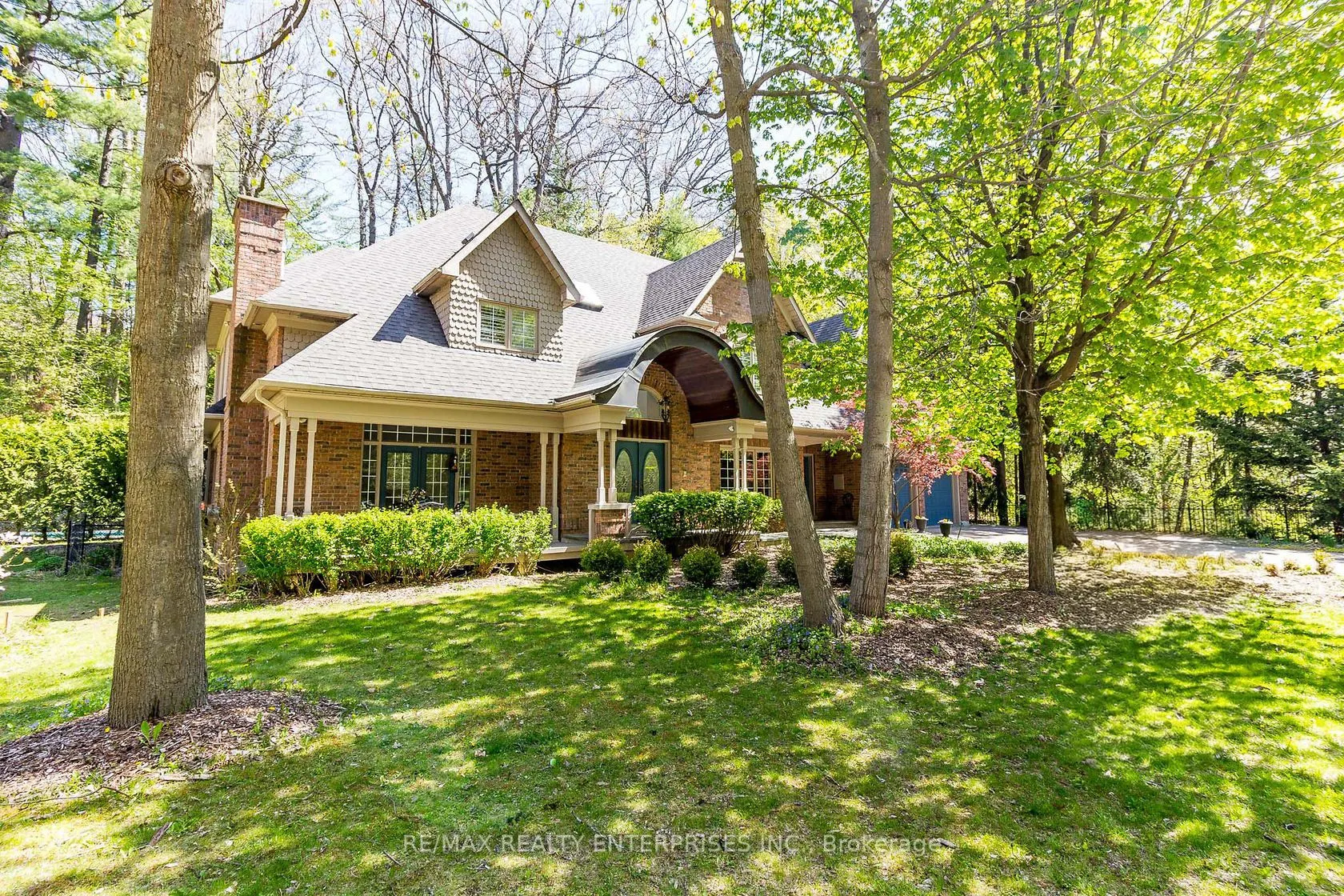 2045 Heartwood Court