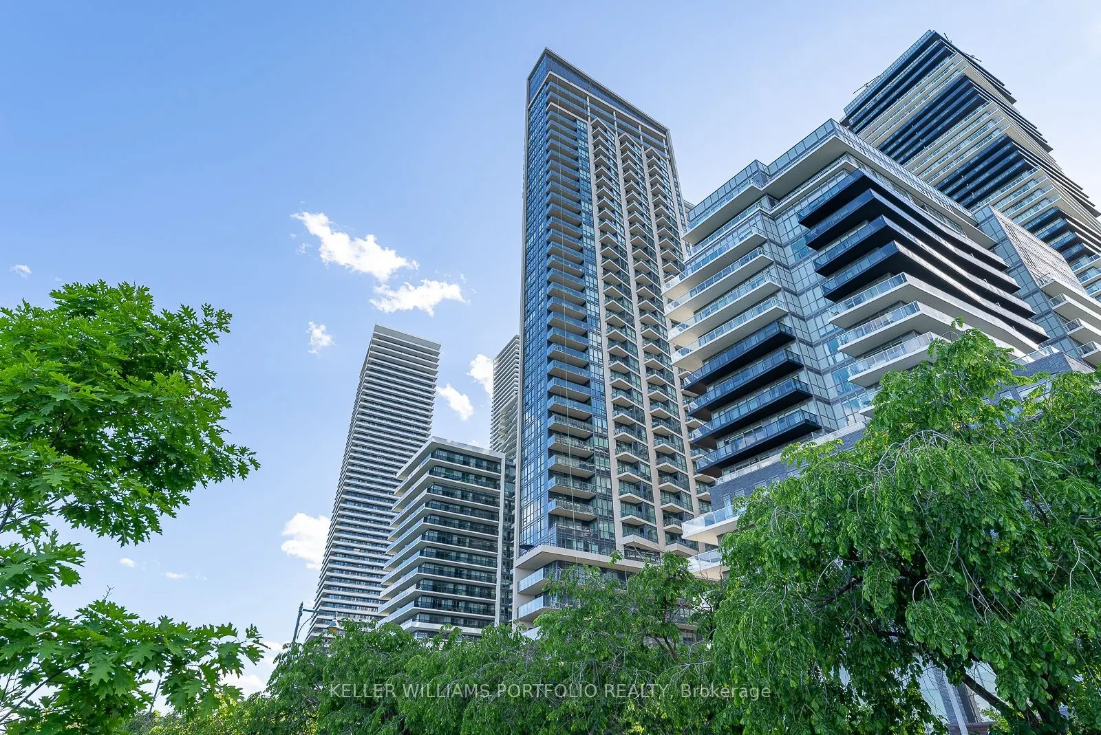 59 Annie Craig Drive, #512