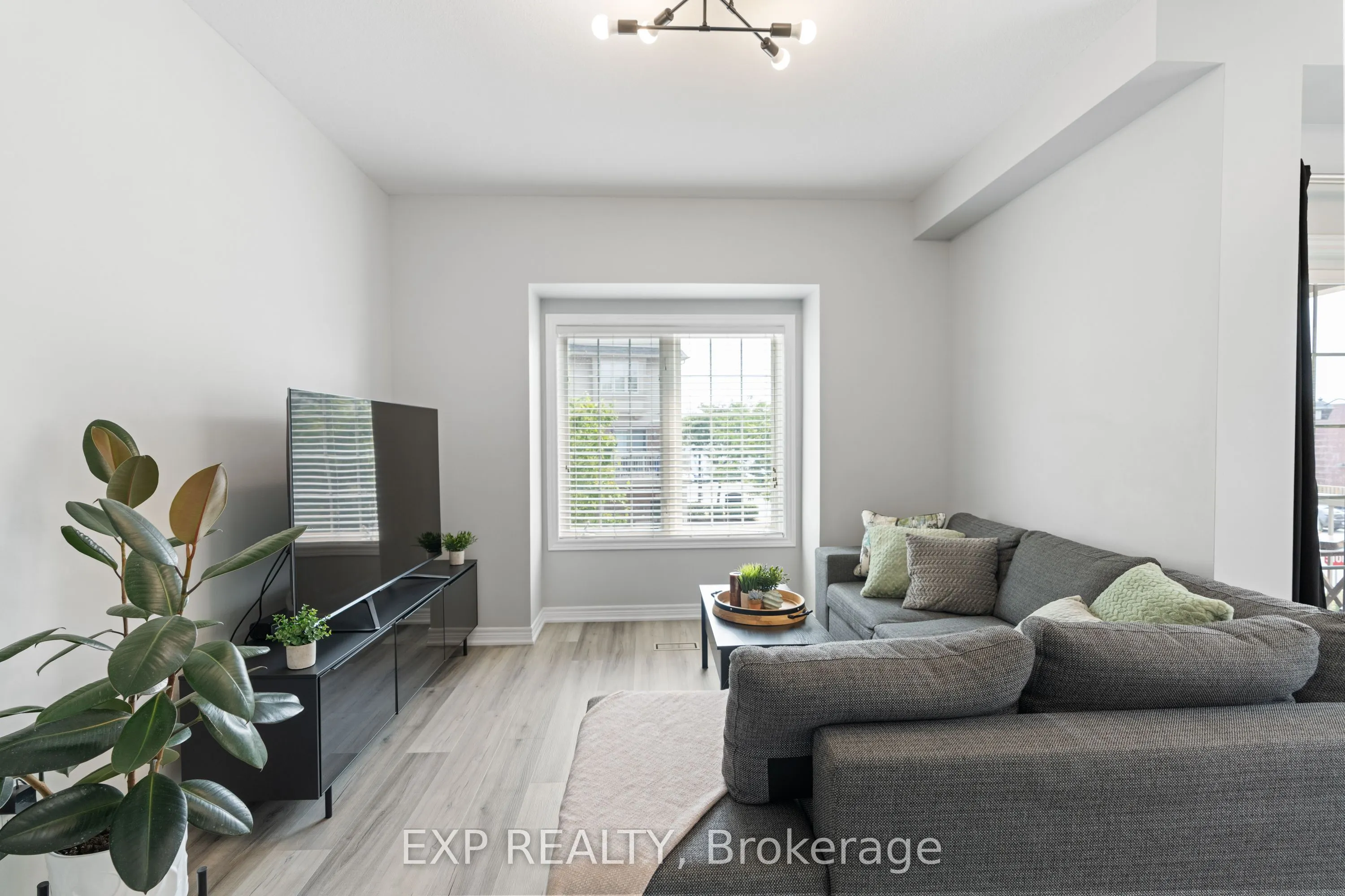 1401 Plains Road E, #92