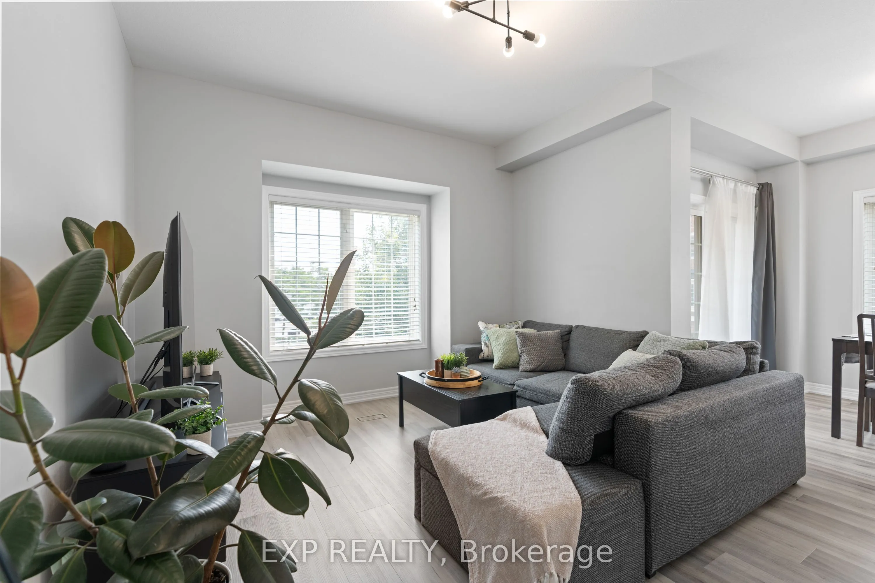 1401 Plains Road E, #92