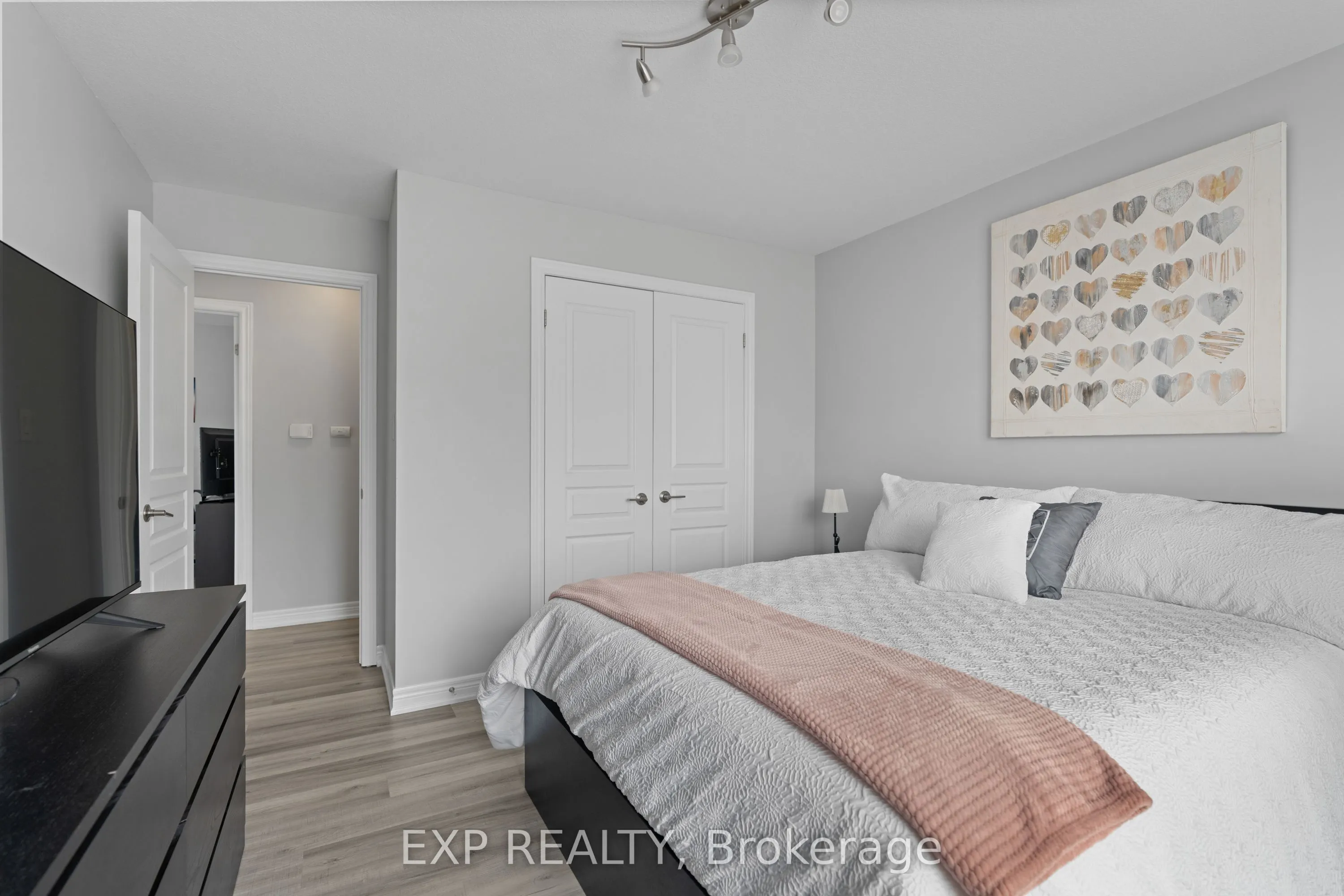 1401 Plains Road E, #92