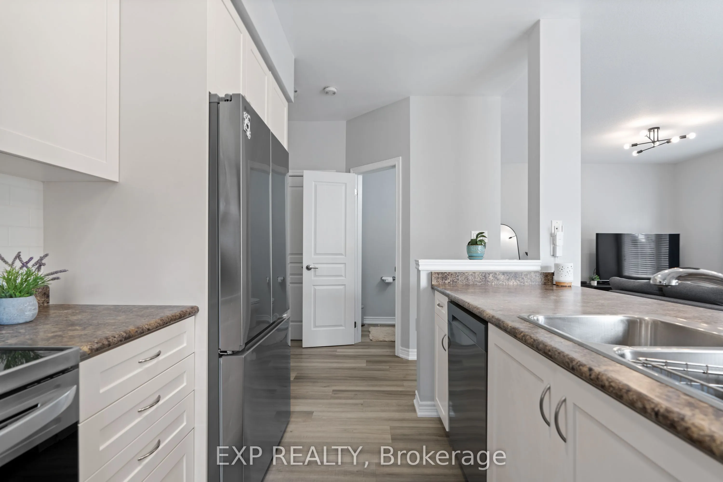 1401 Plains Road E, #92