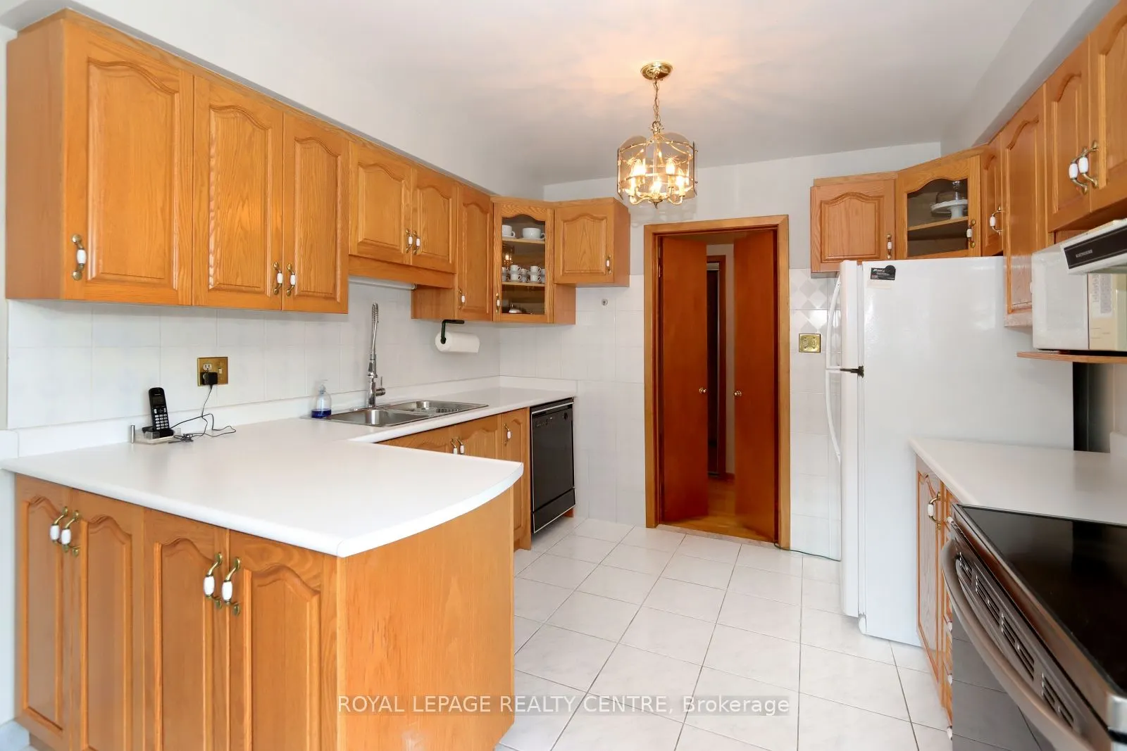 2443 Cliff Road