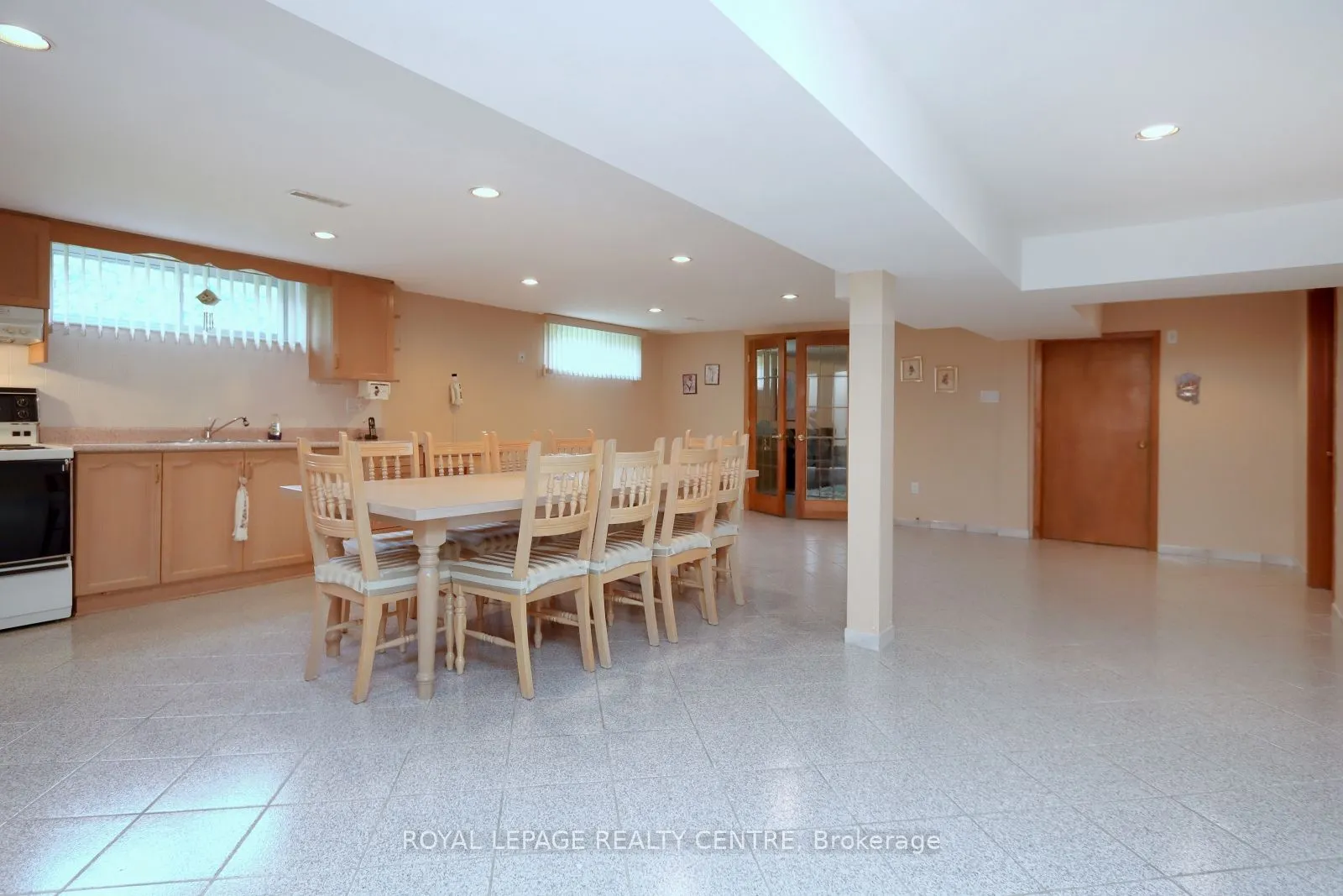 2443 Cliff Road