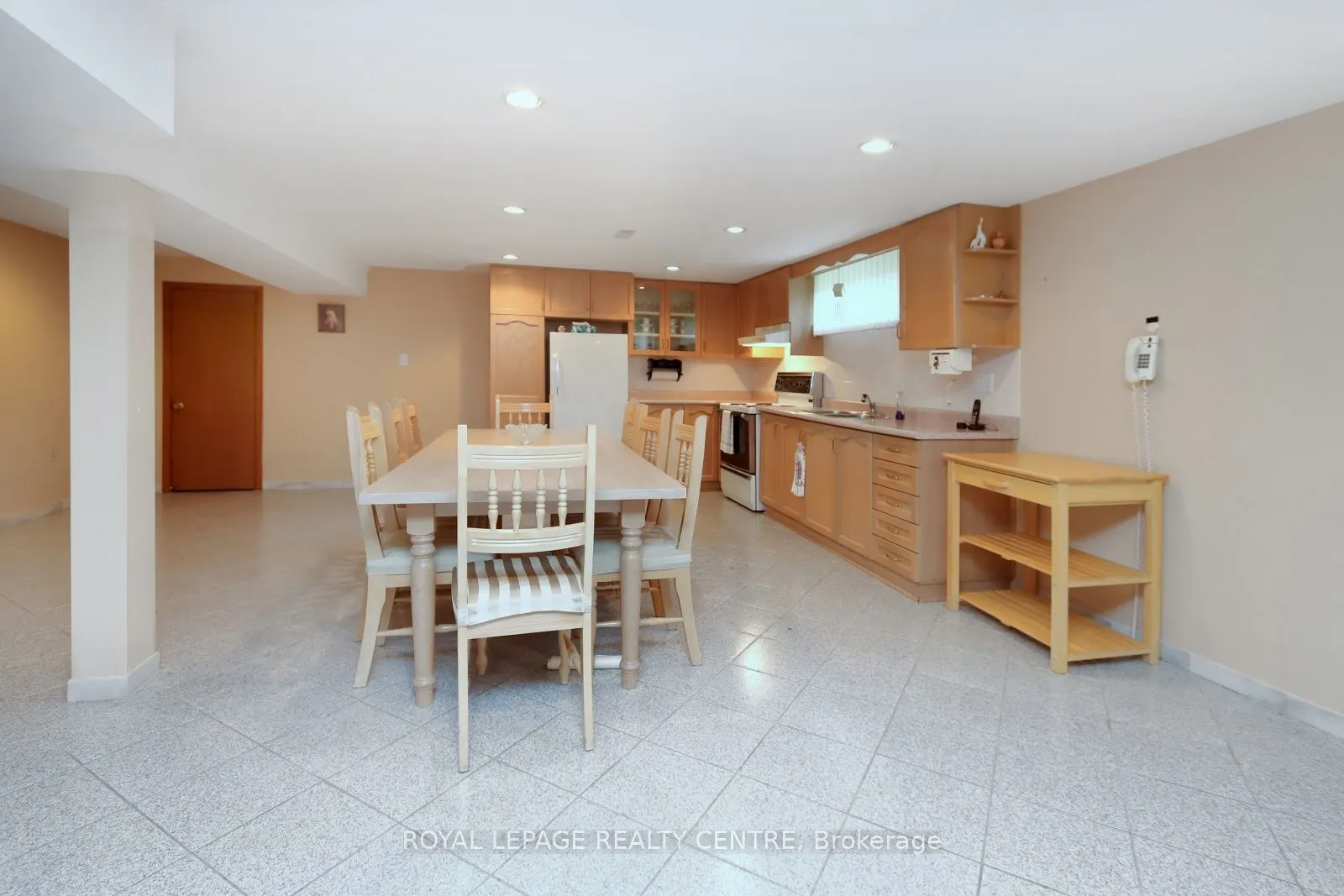 2443 Cliff Road