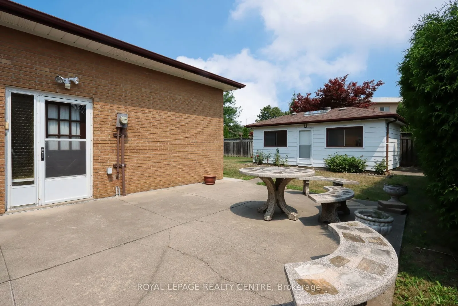 2443 Cliff Road