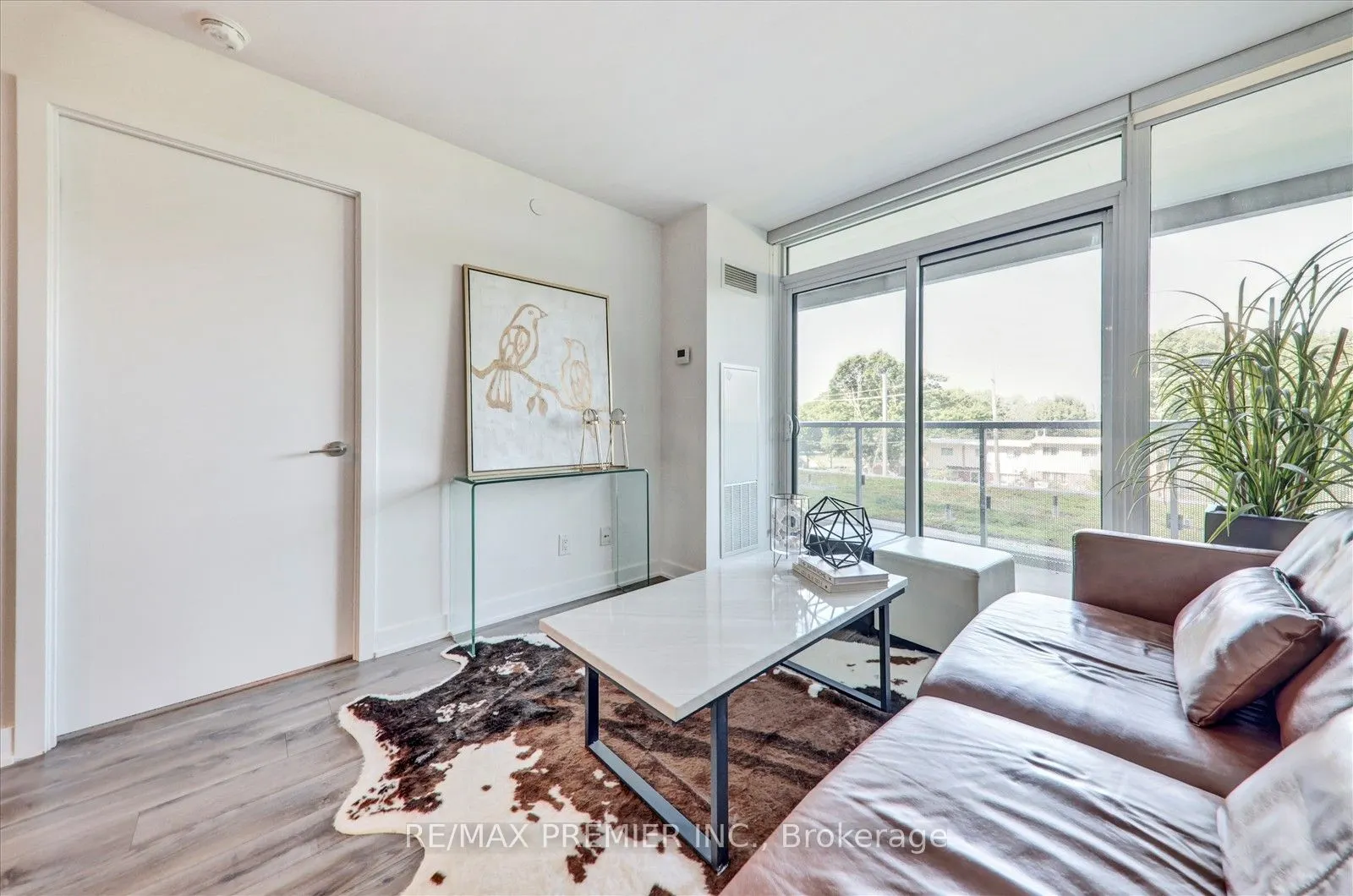 160 Flemington Road, #420