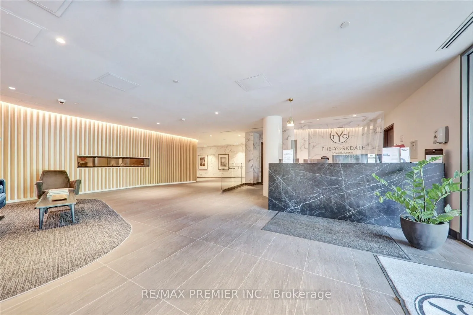 160 Flemington Road, #420