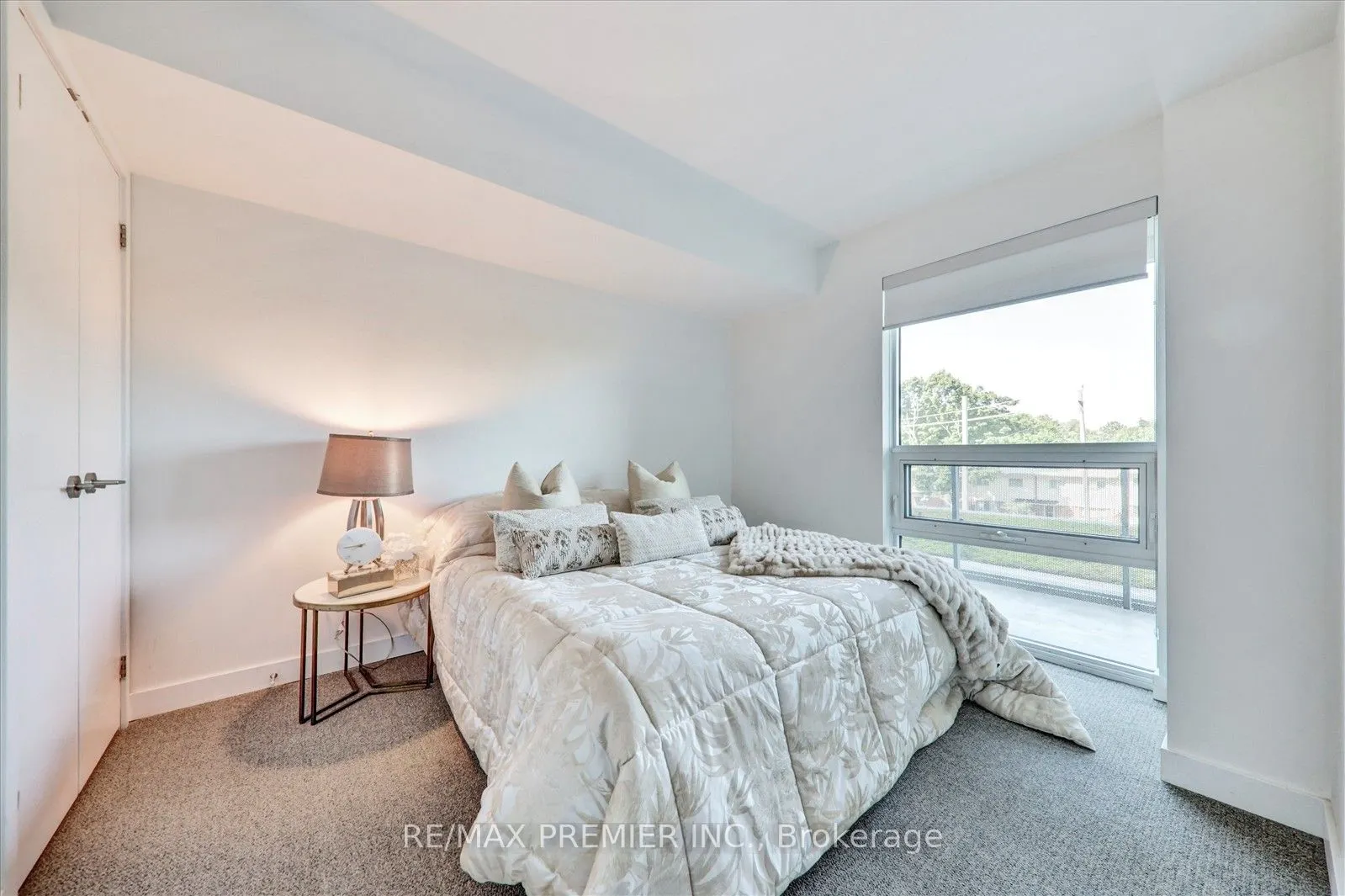 160 Flemington Road, #420