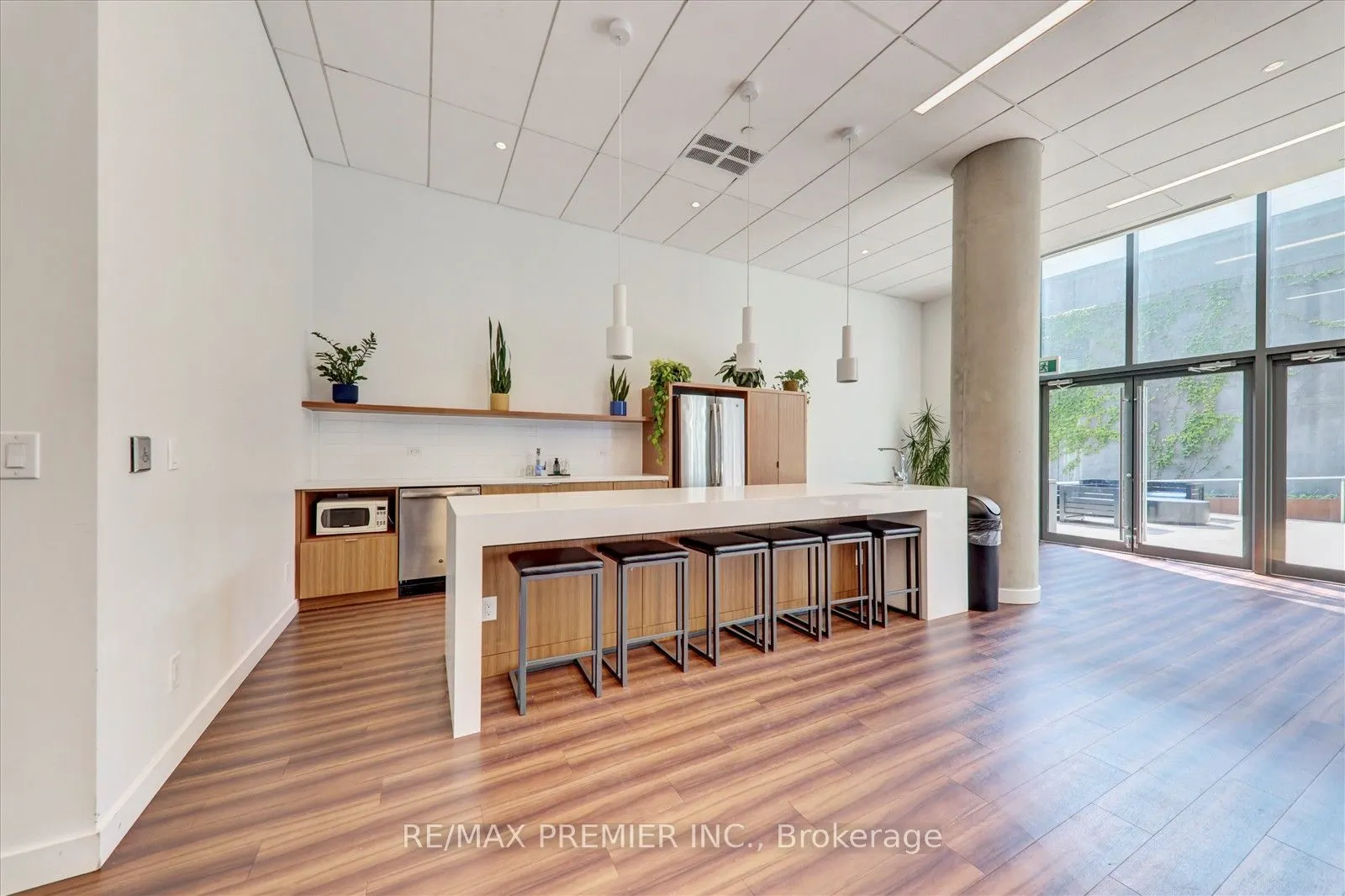160 Flemington Road, #420