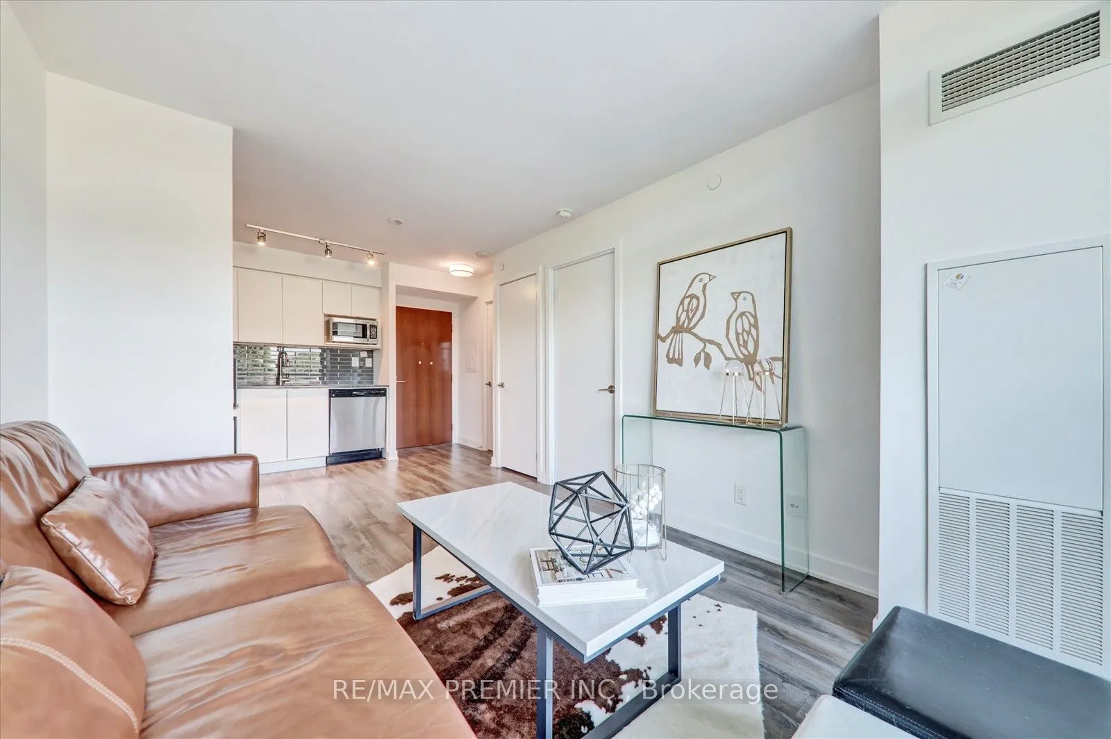 160 Flemington Road, #420