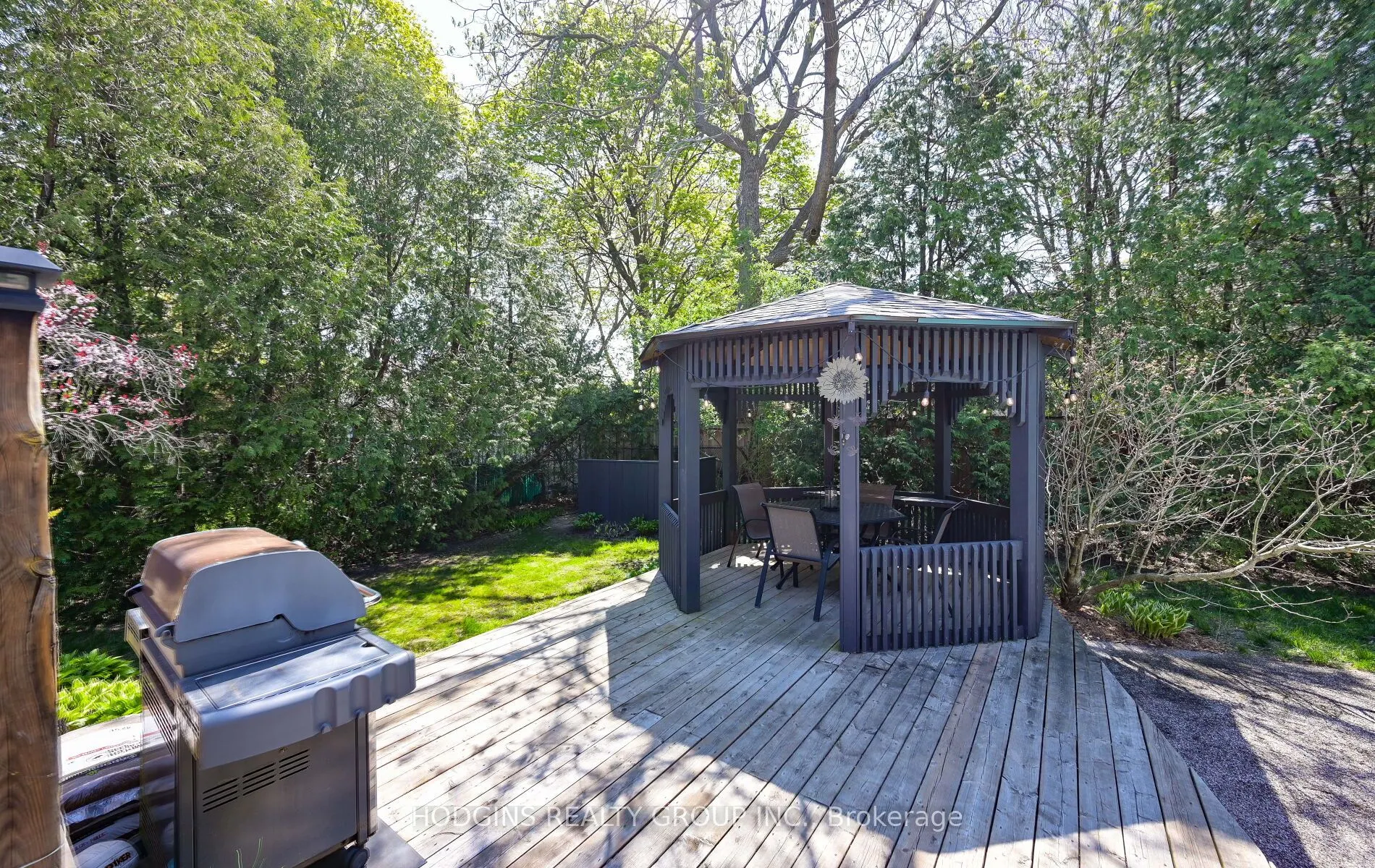 1435 Saginaw Crescent