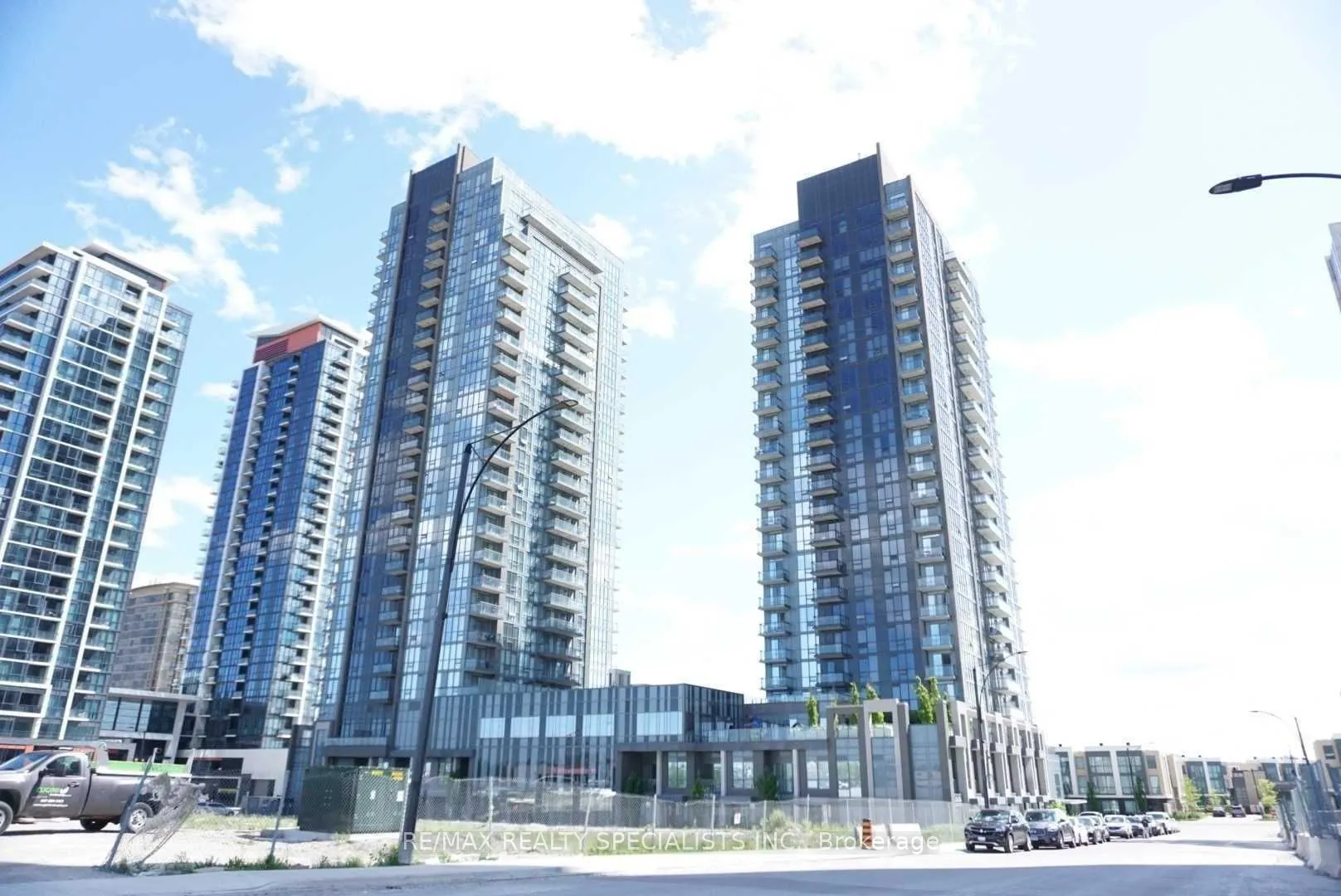 5033 Four Springs Avenue, #1418