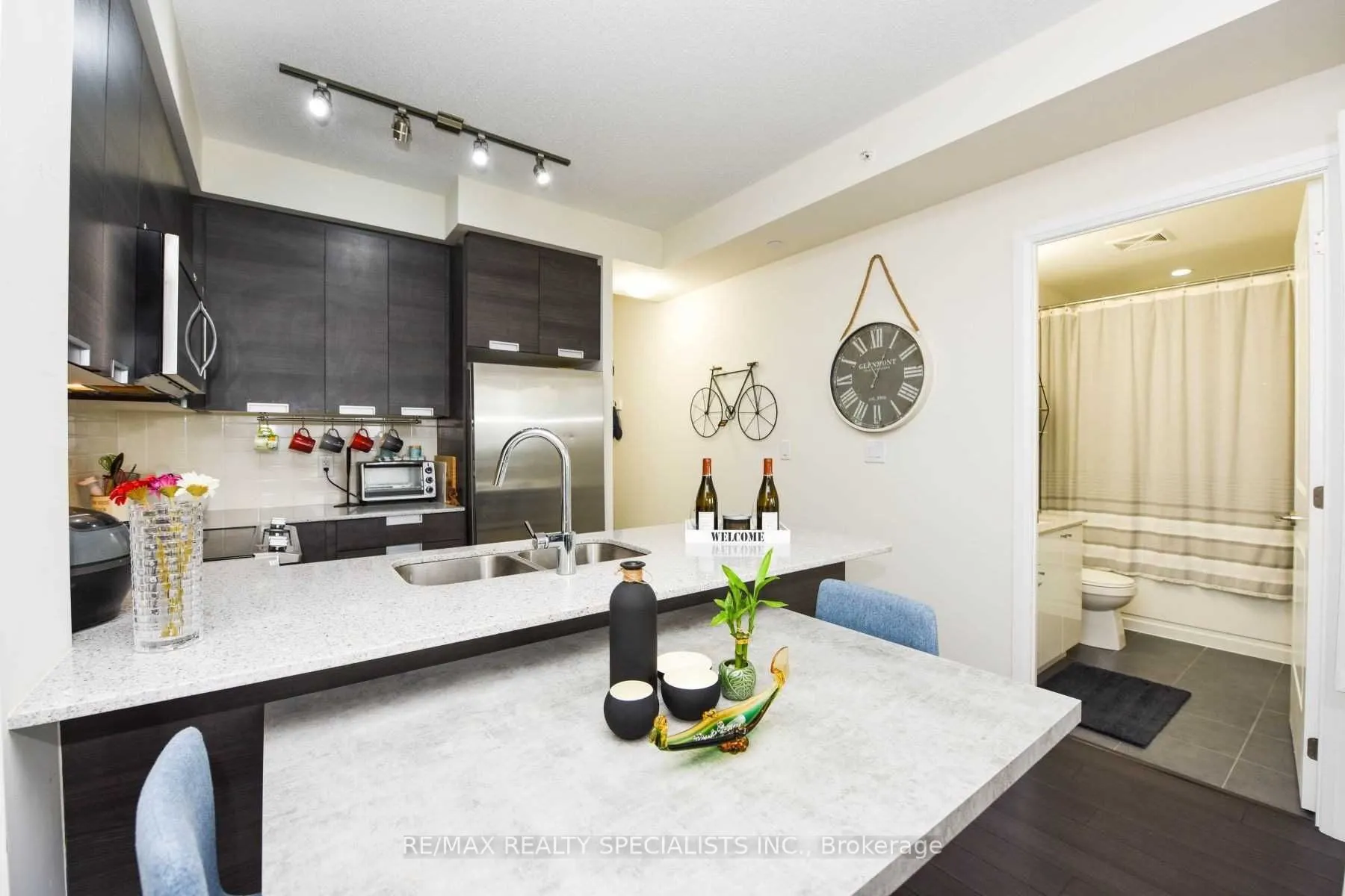 5033 Four Springs Avenue, #1418