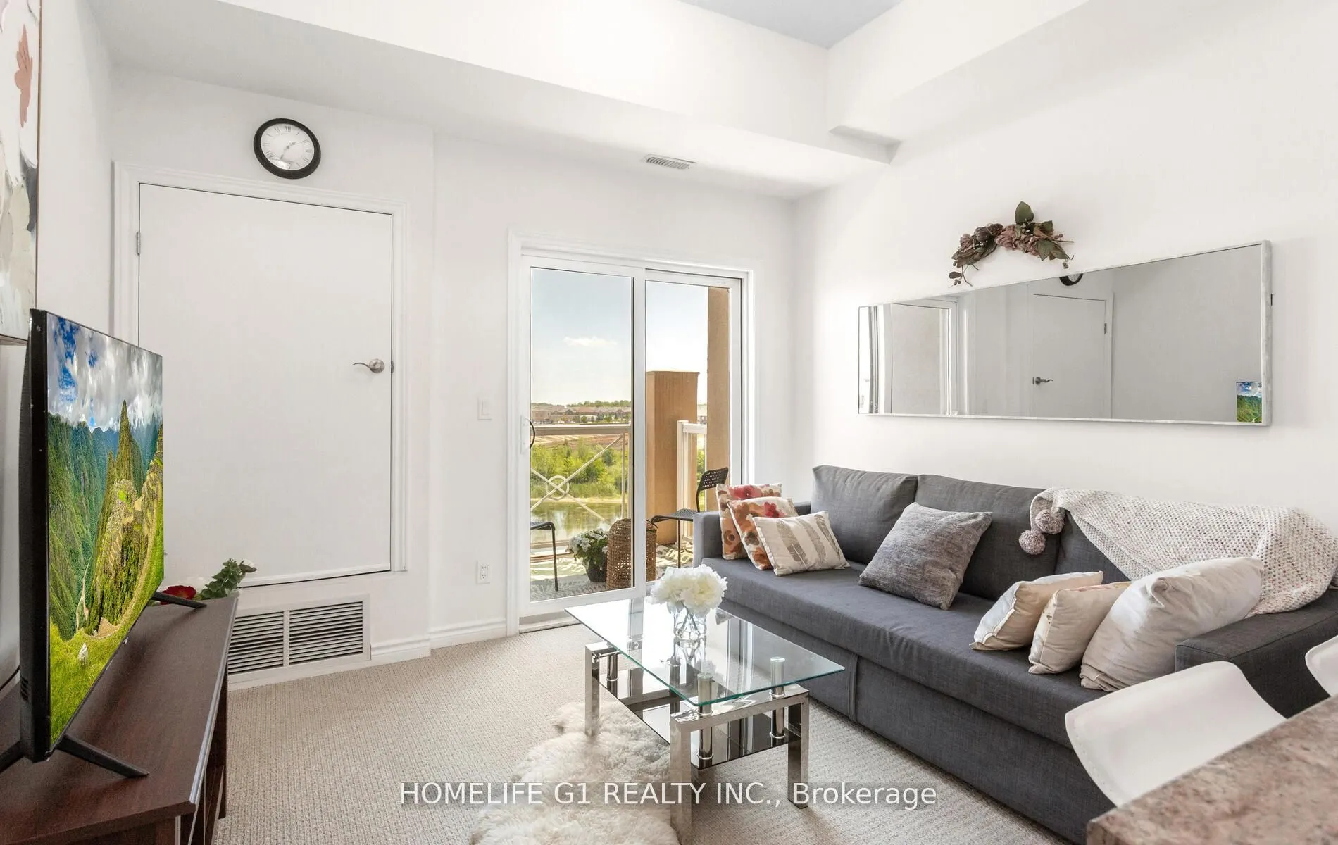 1370 Costigan Road, #403