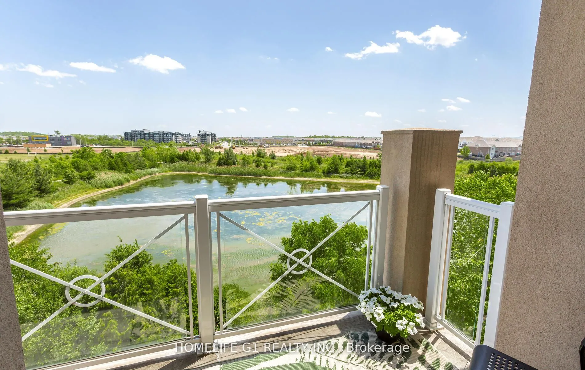 1370 Costigan Road, #403