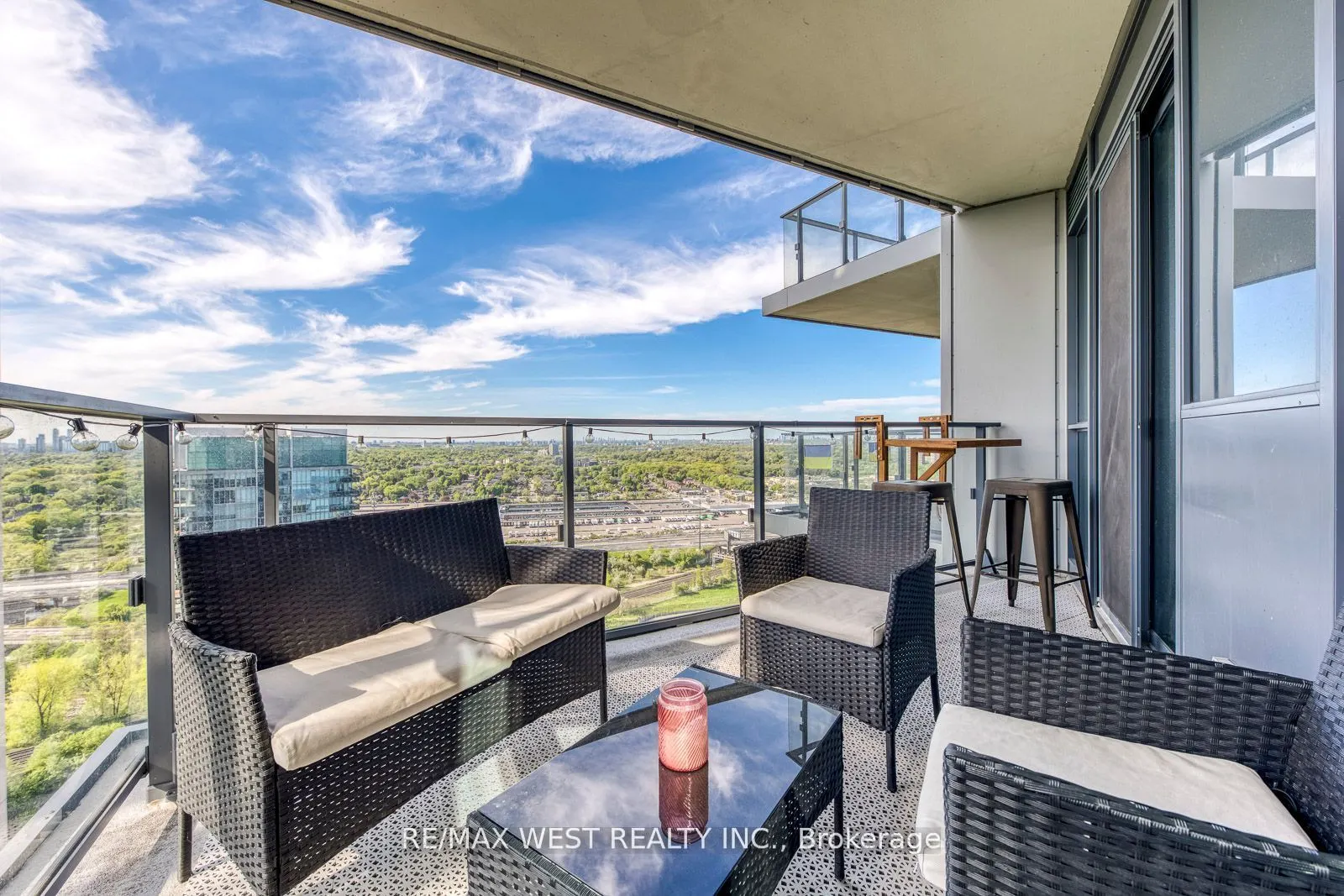 10 Park Lawn Road, #3205