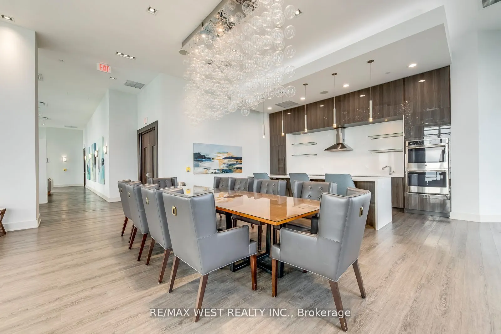 10 Park Lawn Road, #3205