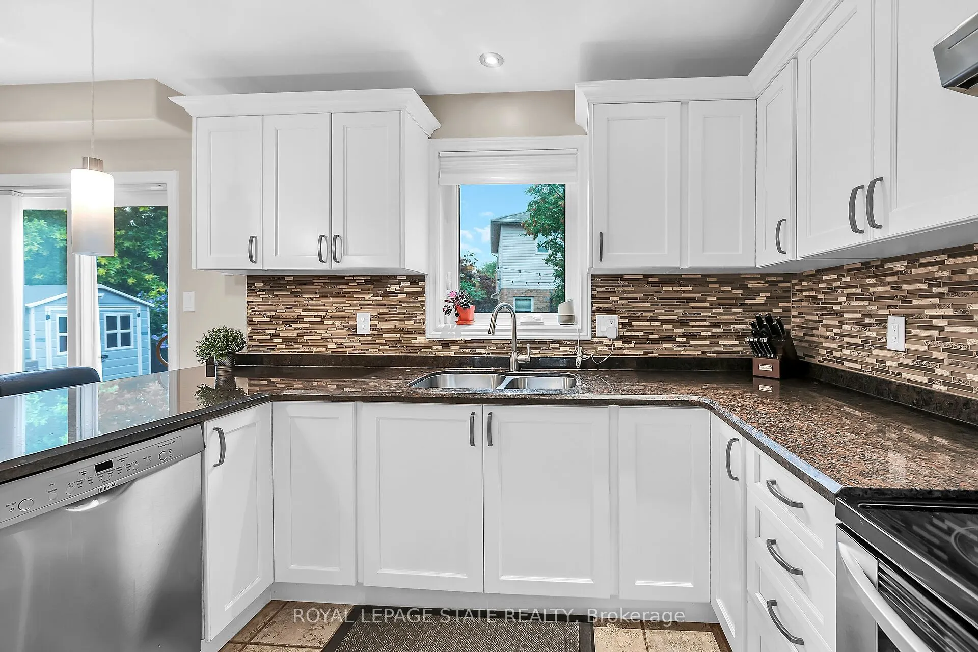 2371 Pathfinder Drive