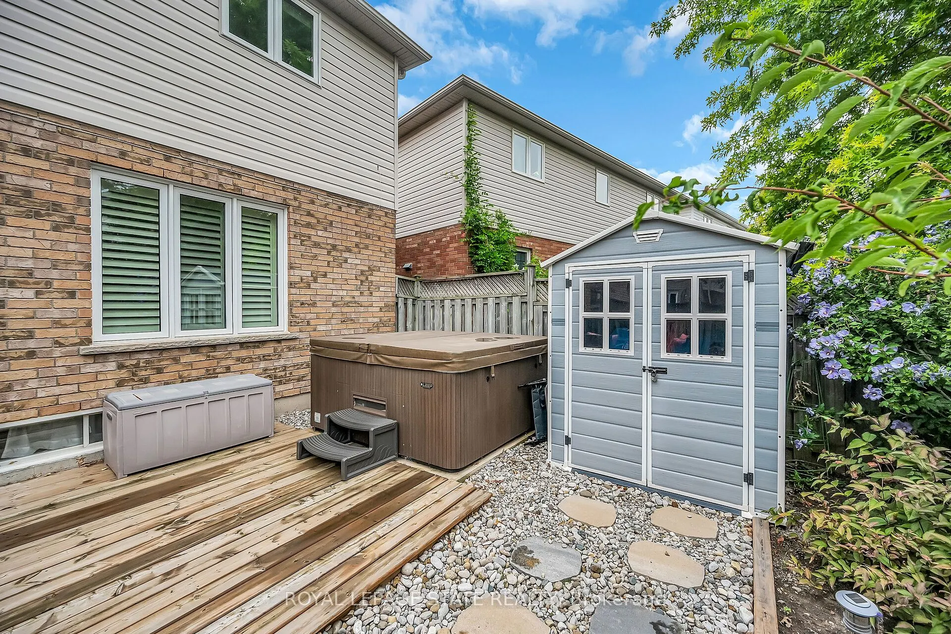 2371 Pathfinder Drive