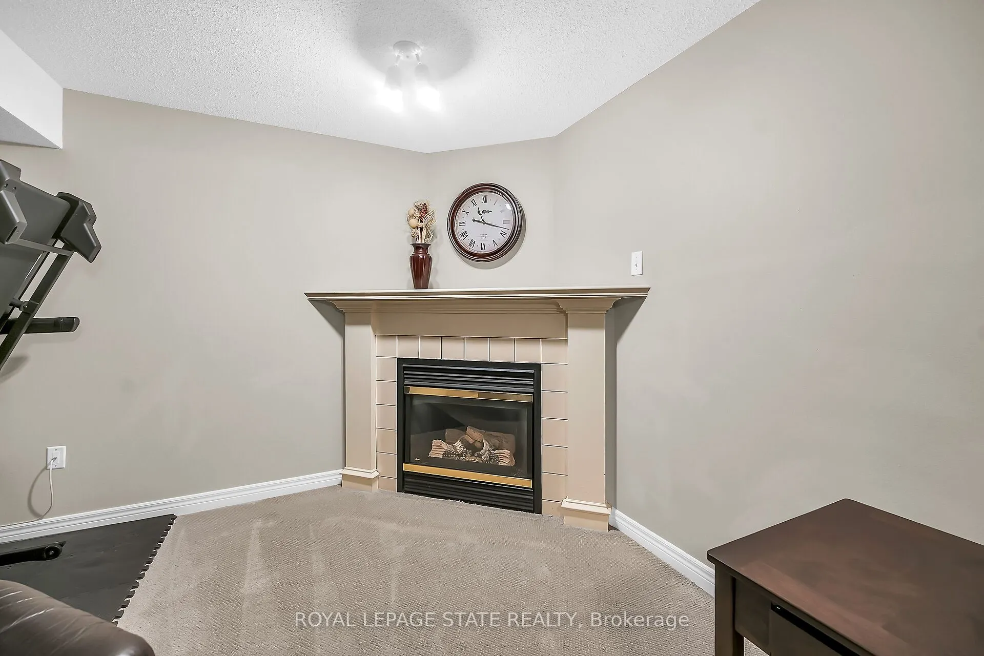 2371 Pathfinder Drive