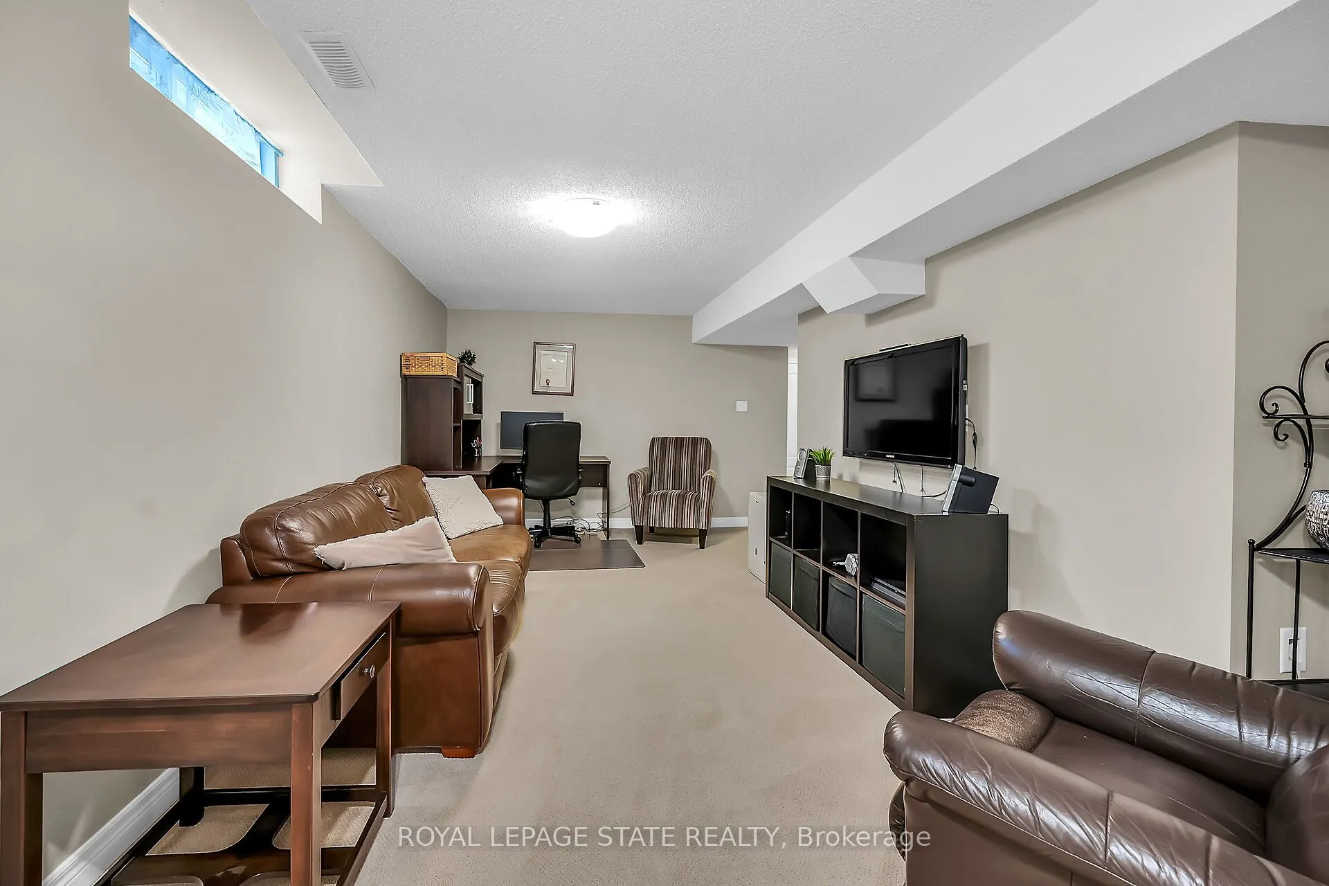 2371 Pathfinder Drive
