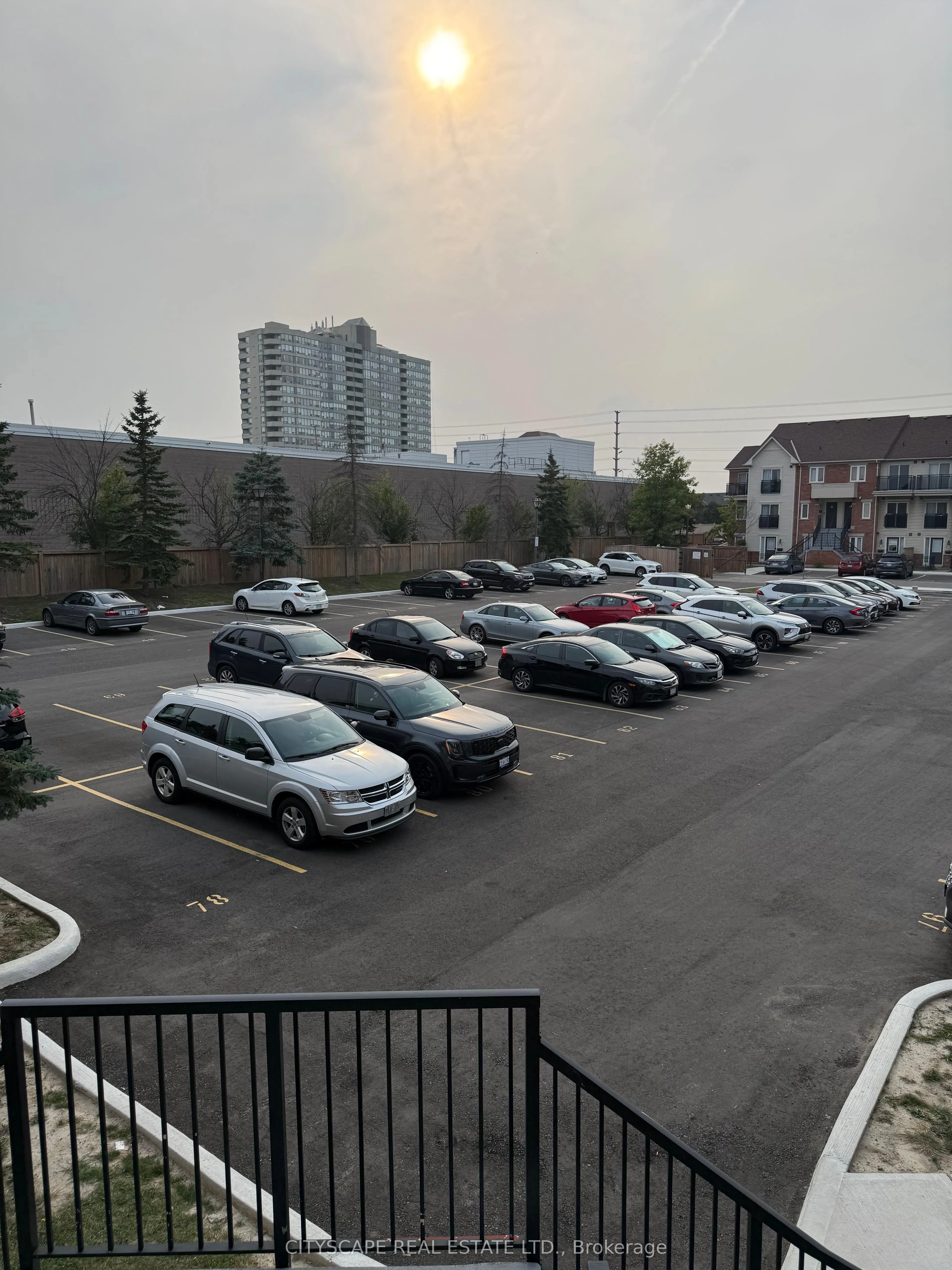 4620 Guildwood Way, #10