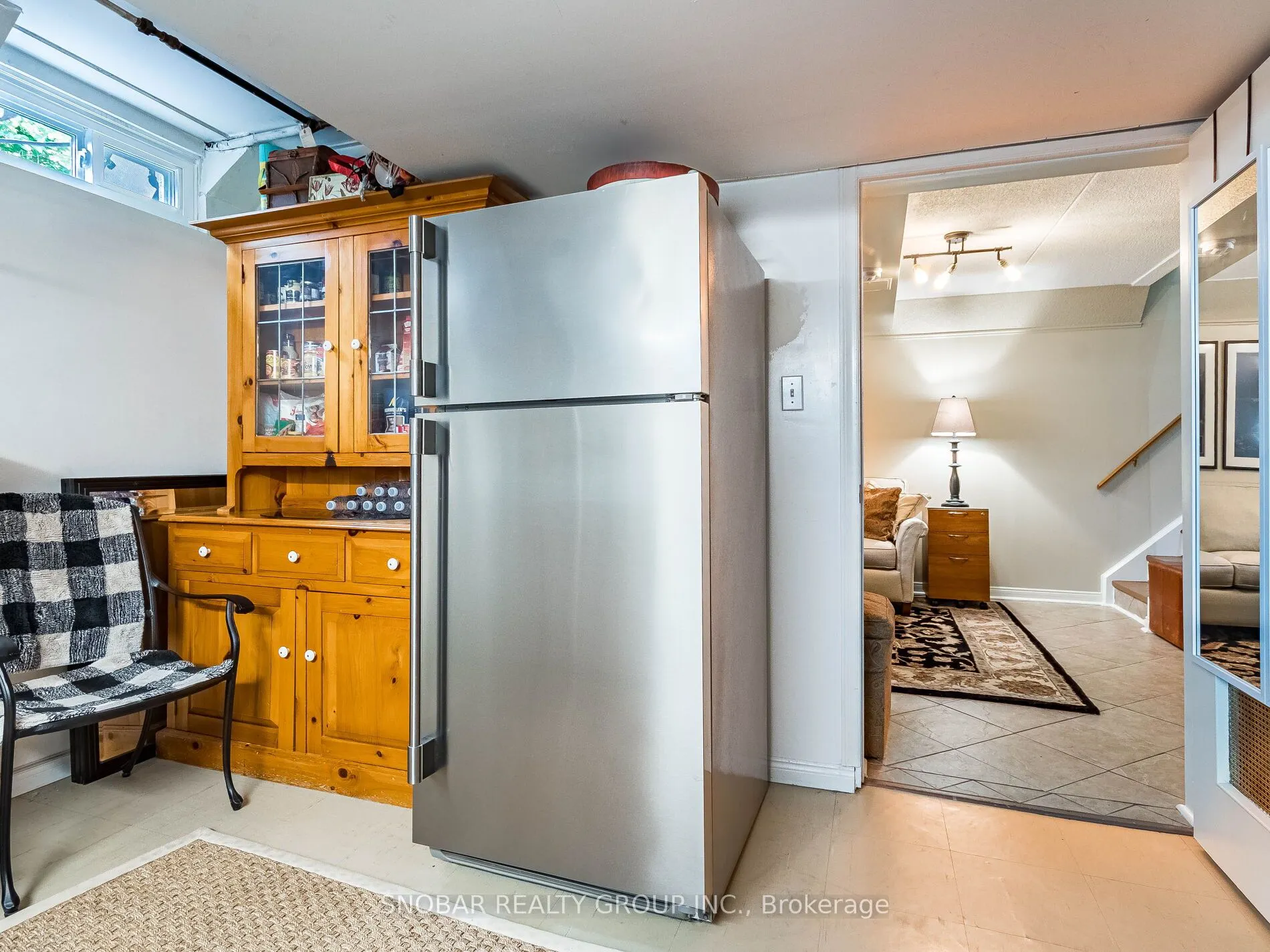 1100 Queen Street W, #2