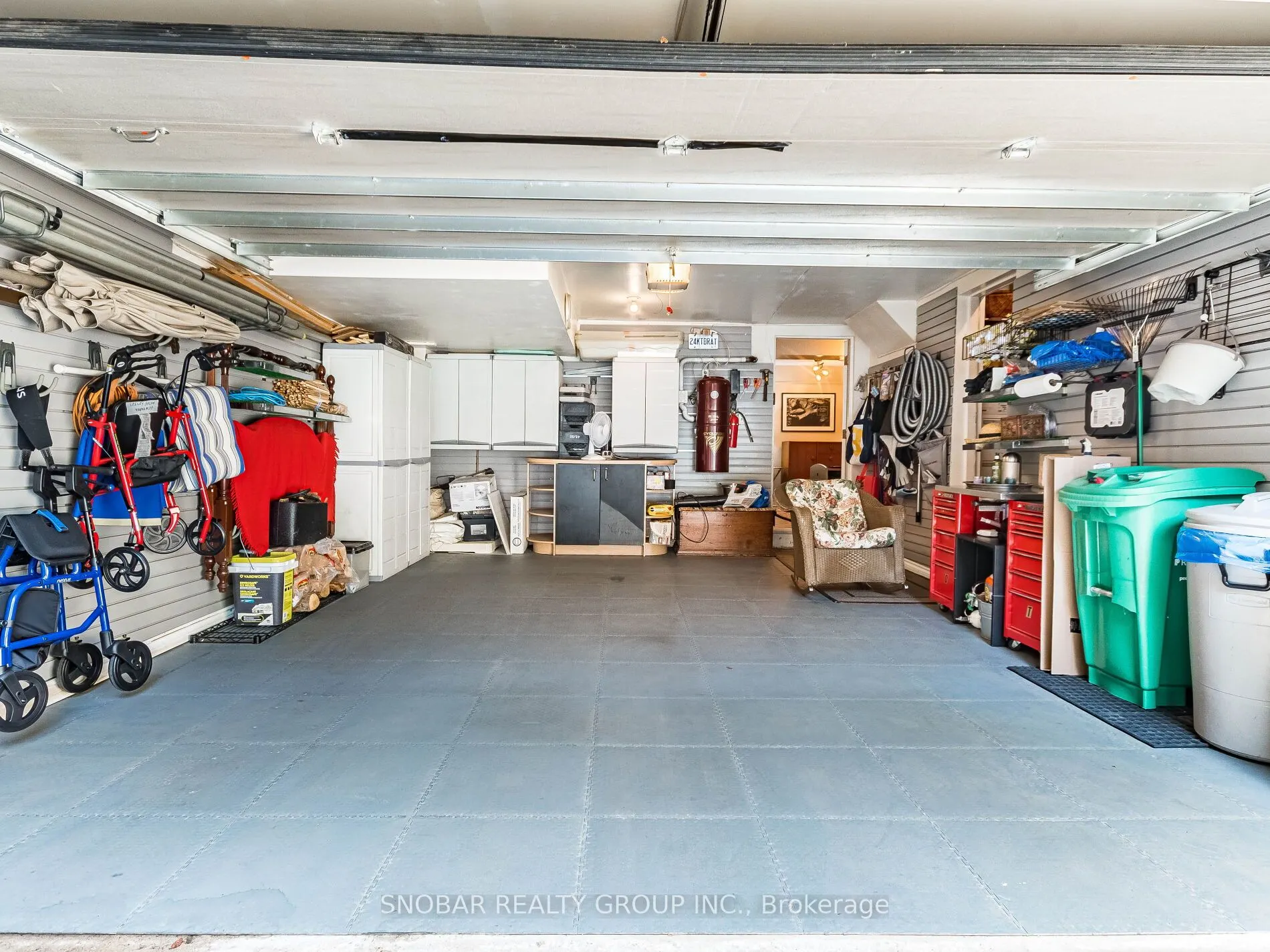 1100 Queen Street W, #2