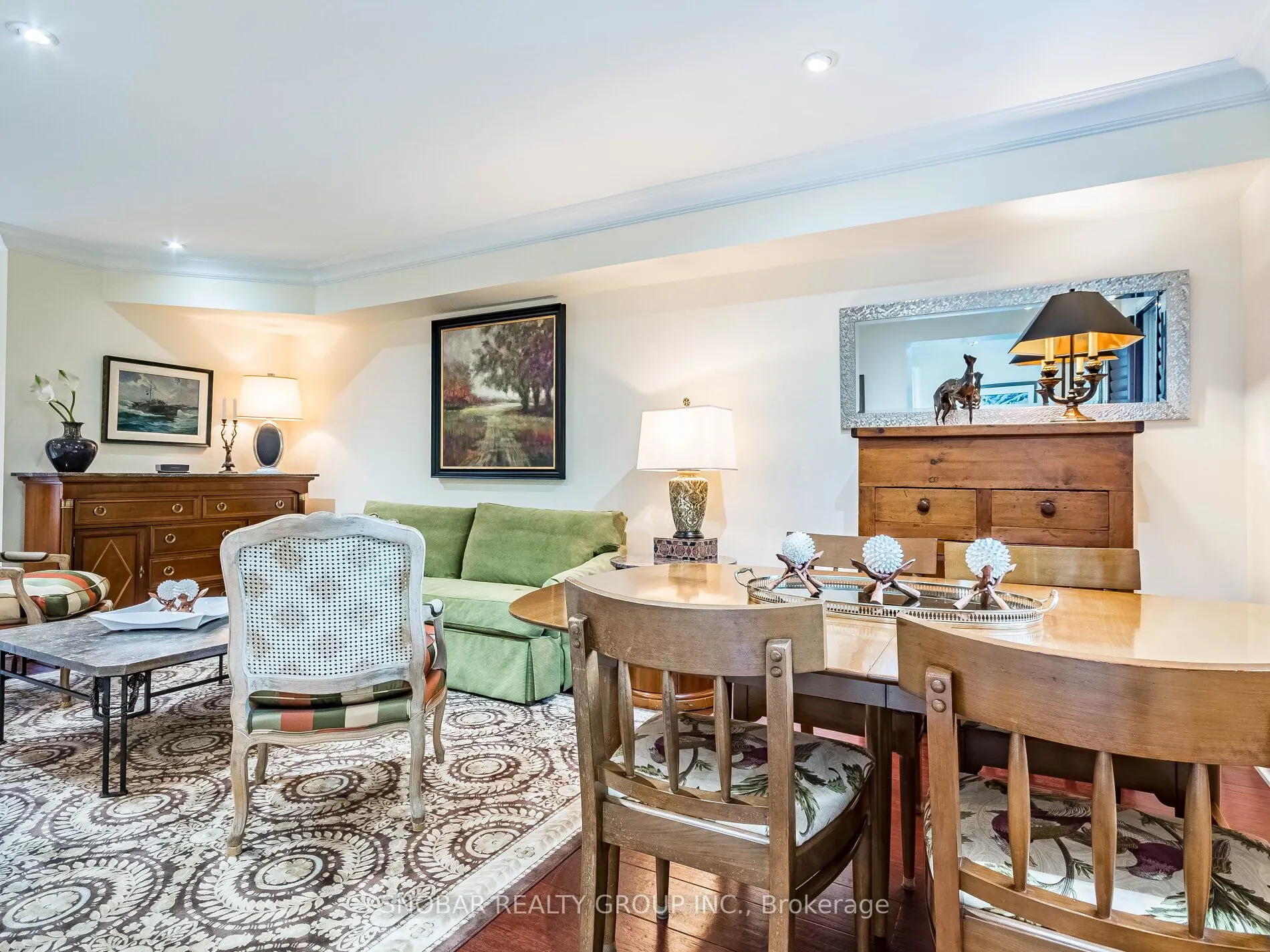 1100 Queen Street W, #2